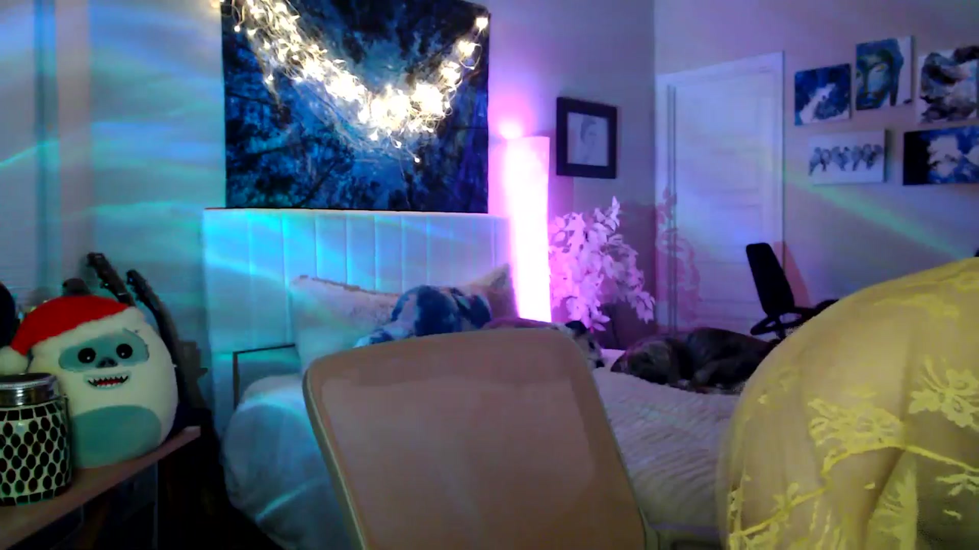 Gallery image thumbnail from HeidiKlumsy's myfreecams stream on, 04/25/2026, 06:44 image 20 of 20