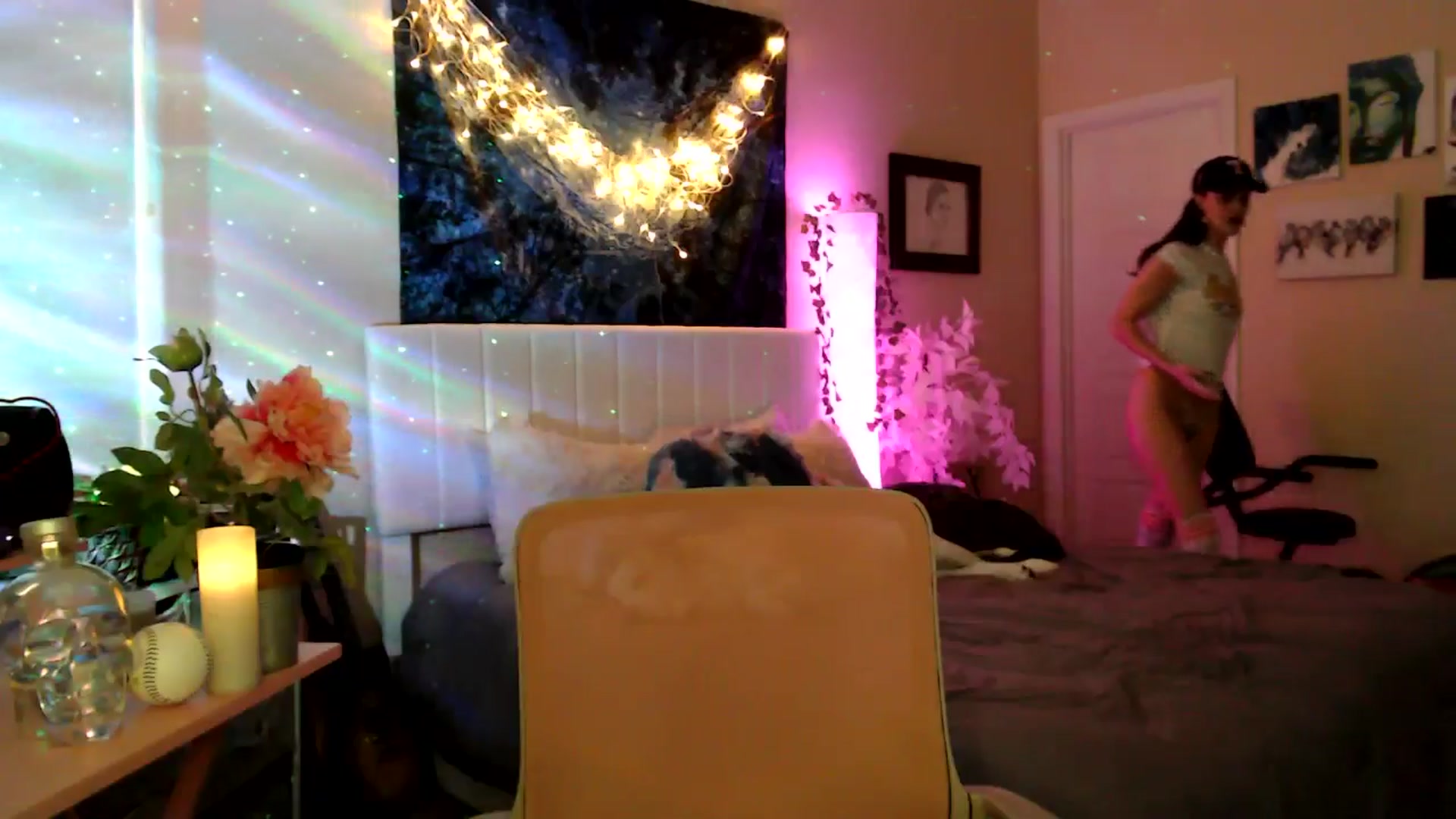 Gallery image thumbnail from HeidiKlumsy's myfreecams stream on, 05/07/2026, 20:58 image 10 of 20