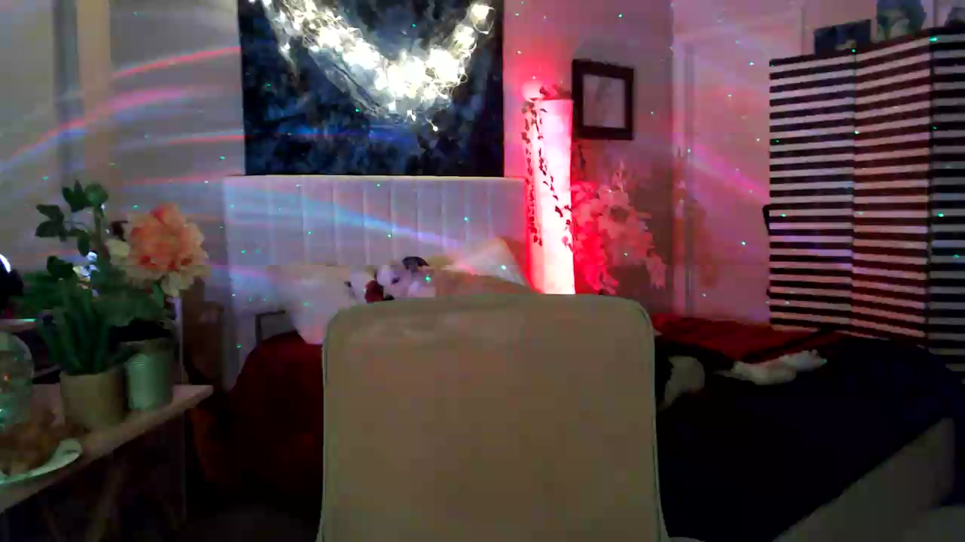 Gallery image thumbnail from HeidiKlumsy's myfreecams stream on, 05/16/2026, 07:08 image 4 of 20