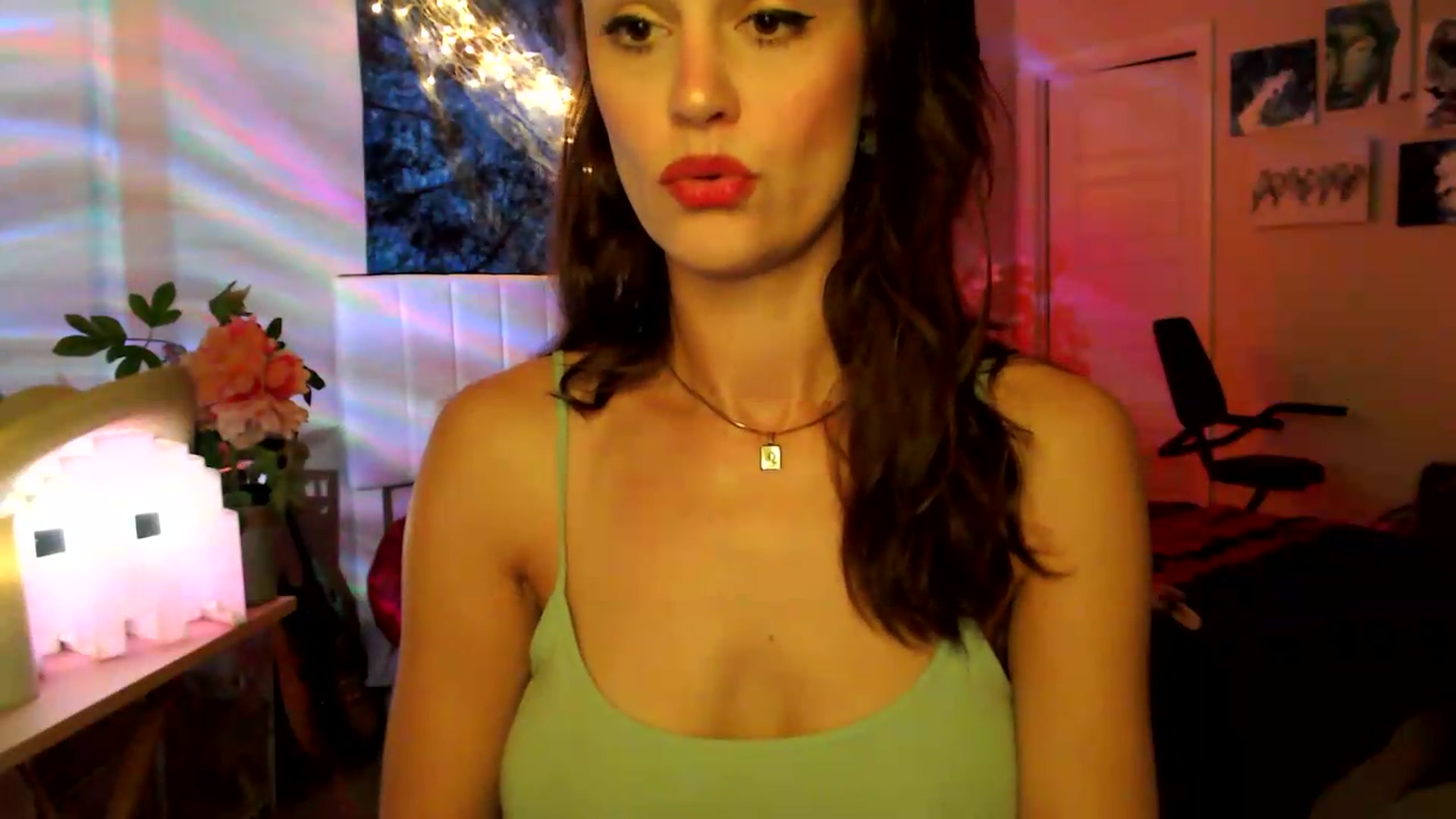 Gallery image thumbnail from HeidiKlumsy's myfreecams stream on, 05/28/2026, 05:19 image 14 of 20