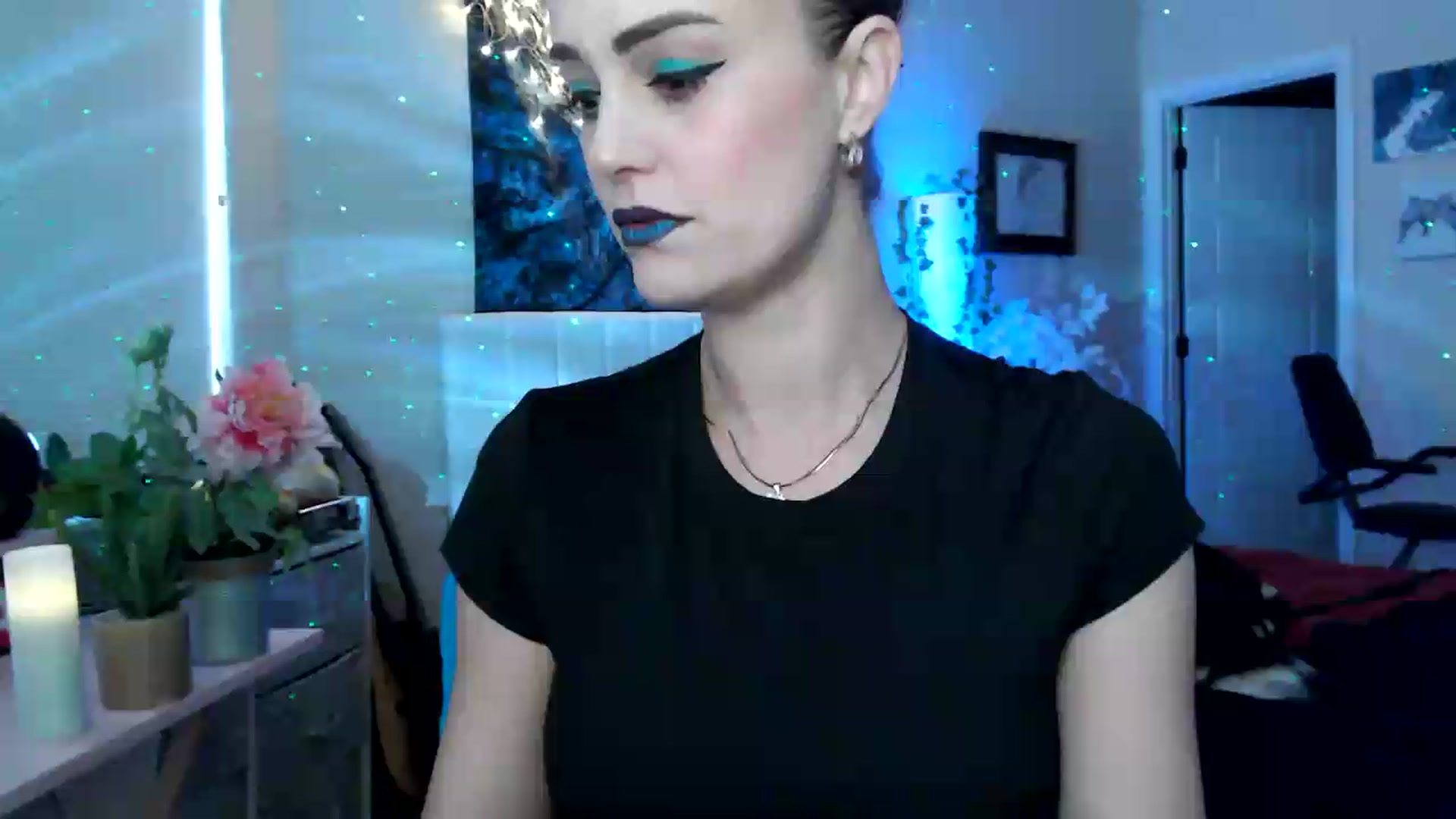 Gallery image thumbnail from HeidiKlumsy's myfreecams stream on, 05/29/2026, 21:24 image 15 of 20