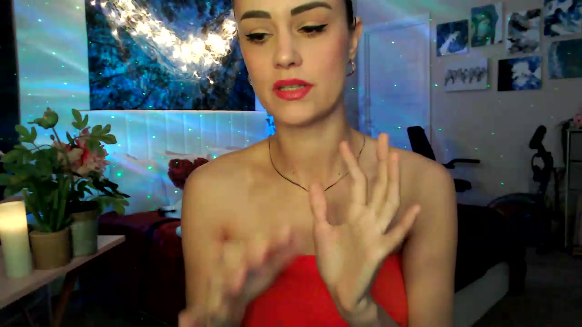 Gallery image thumbnail from HeidiKlumsy's myfreecams stream on, 05/31/2026, 22:08 image 9 of 20