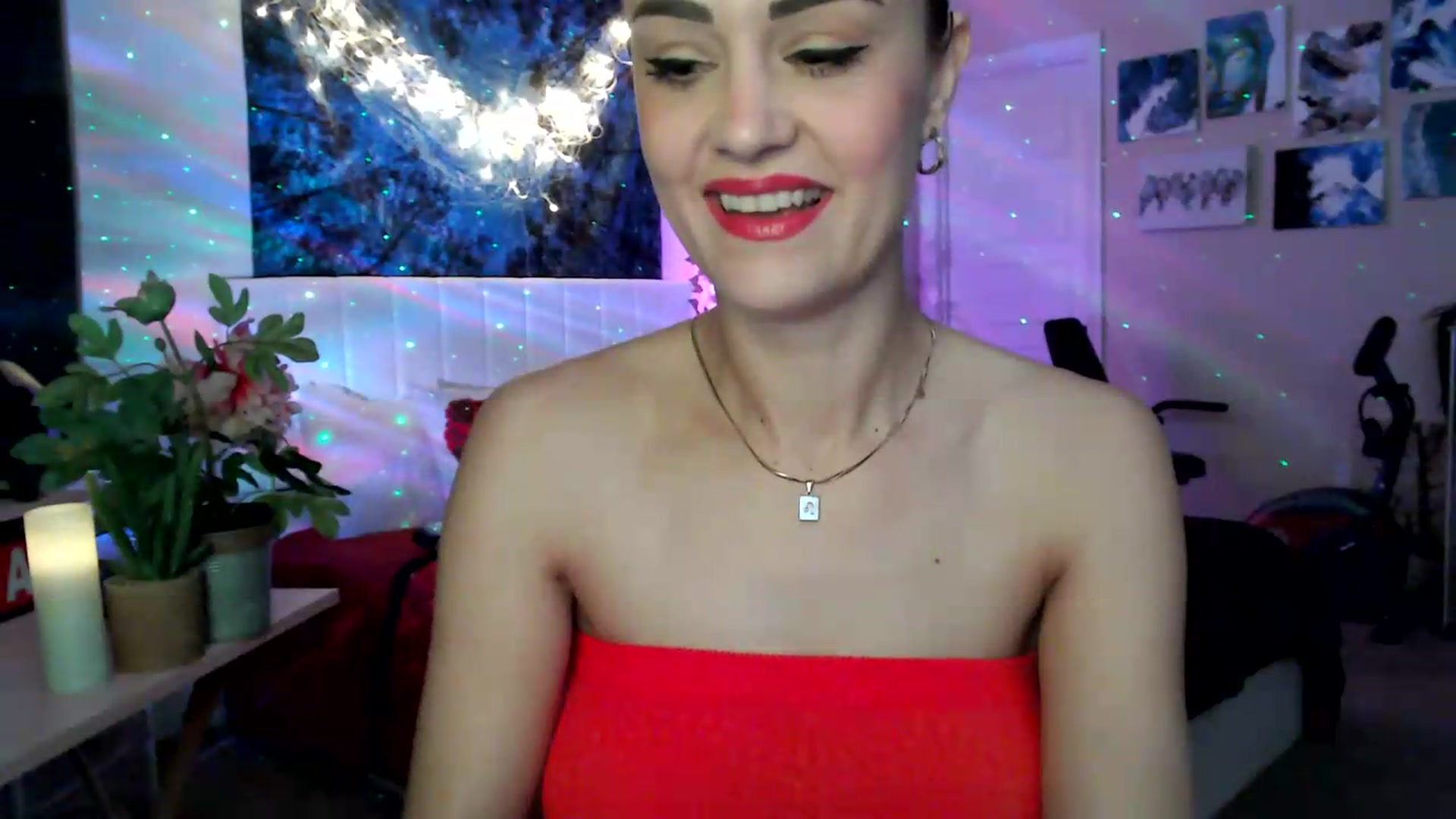 Gallery image thumbnail from HeidiKlumsy's myfreecams stream on, 05/31/2026, 22:08 image 12 of 20