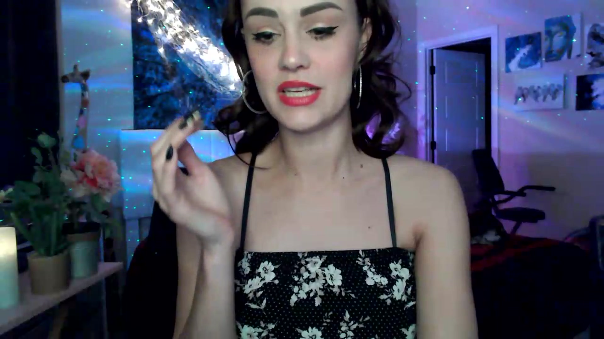 Gallery image thumbnail from HeidiKlumsy's myfreecams stream on, 06/10/2026, 24:47 image 3 of 20