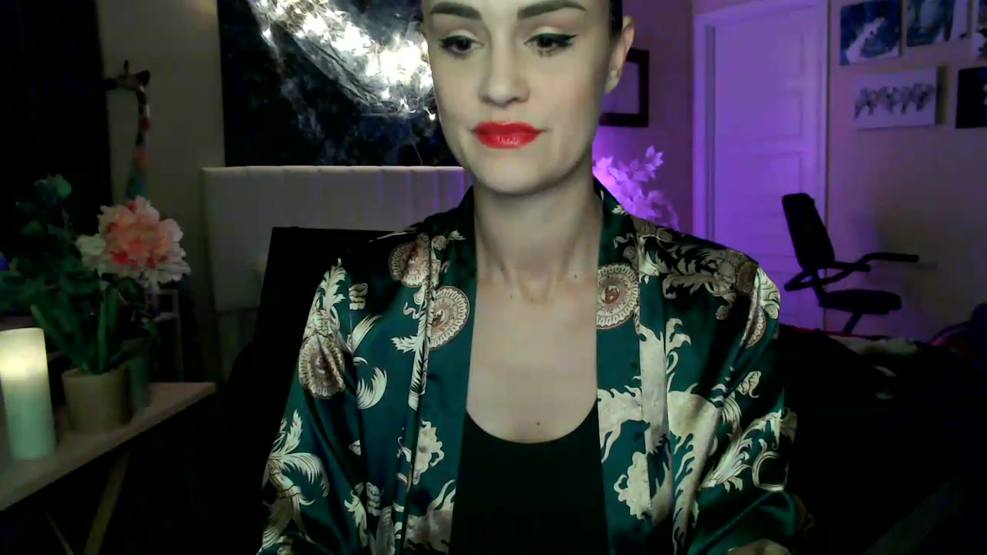 Gallery image thumbnail from HeidiKlumsy's myfreecams stream on, 06/10/2026, 06:48 image 2 of 20