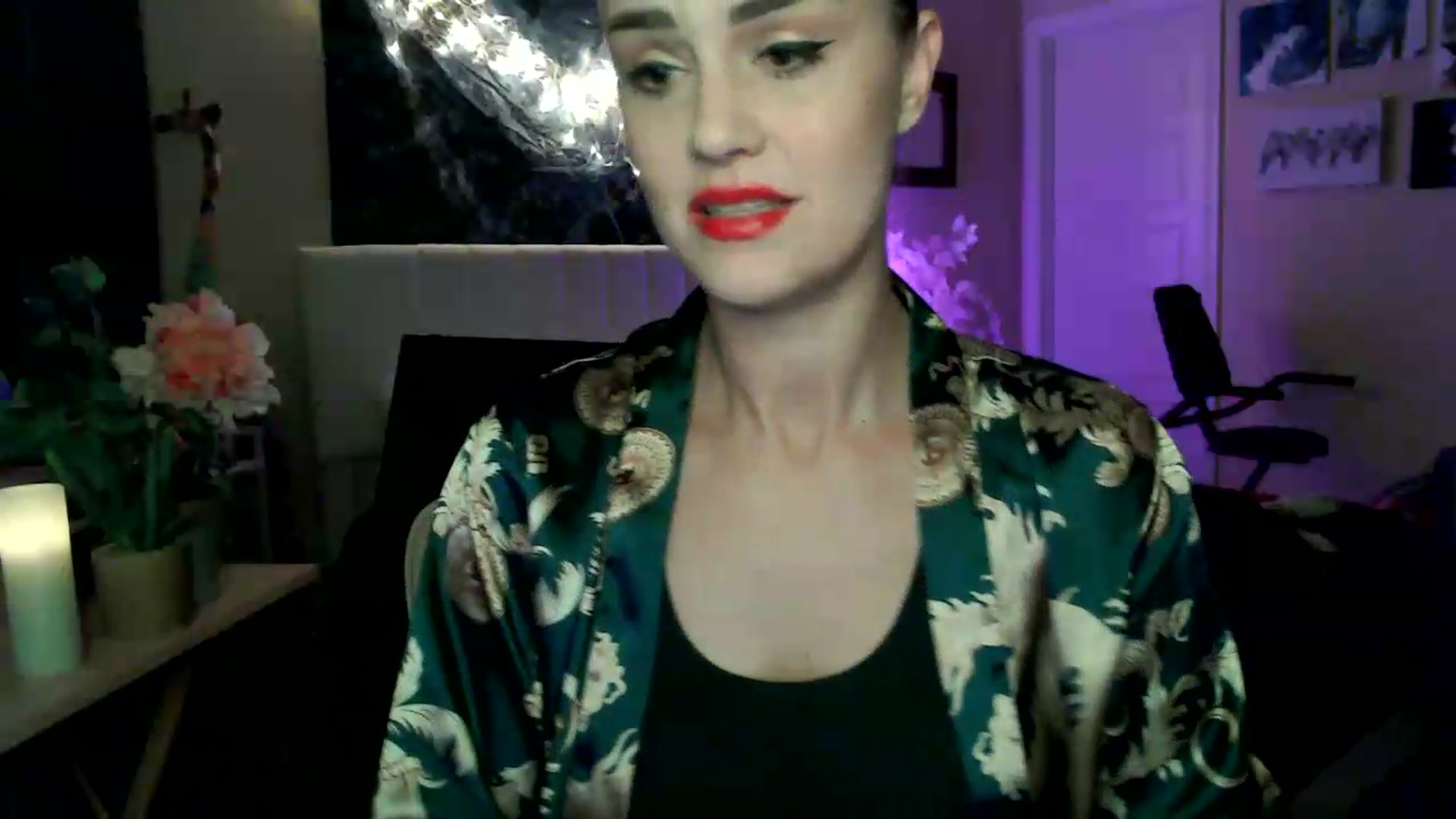 Gallery image thumbnail from HeidiKlumsy's myfreecams stream on, 06/10/2026, 06:48 image 3 of 20