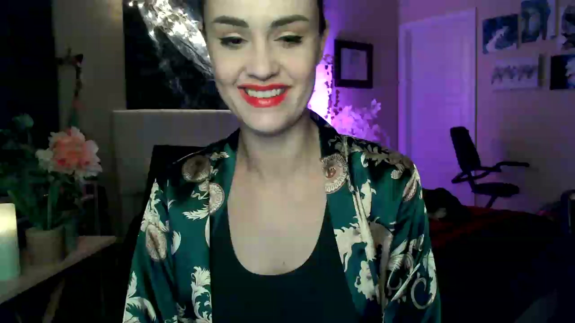 Gallery image thumbnail from HeidiKlumsy's myfreecams stream on, 06/10/2026, 06:48 image 14 of 20
