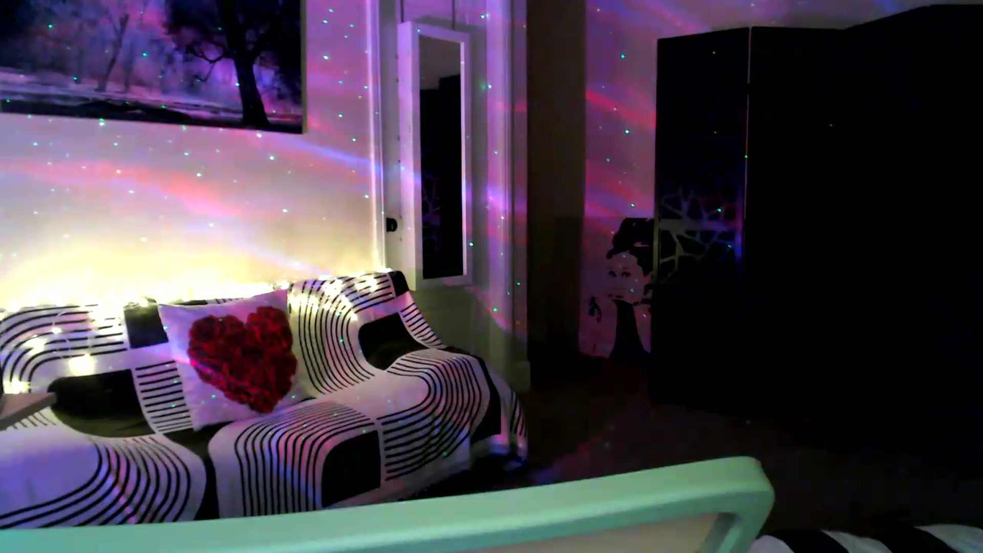 Gallery image thumbnail from HeidiKlumsy's myfreecams stream on, 06/11/2026, 06:50 image 8 of 20