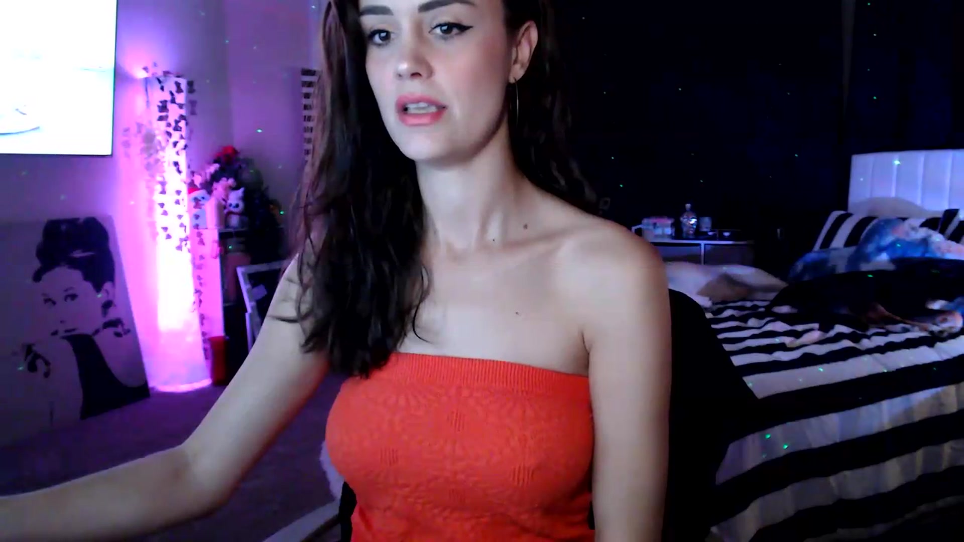 Gallery image thumbnail from HeidiKlumsy's myfreecams stream on, 06/16/2026, 24:47 image 4 of 20