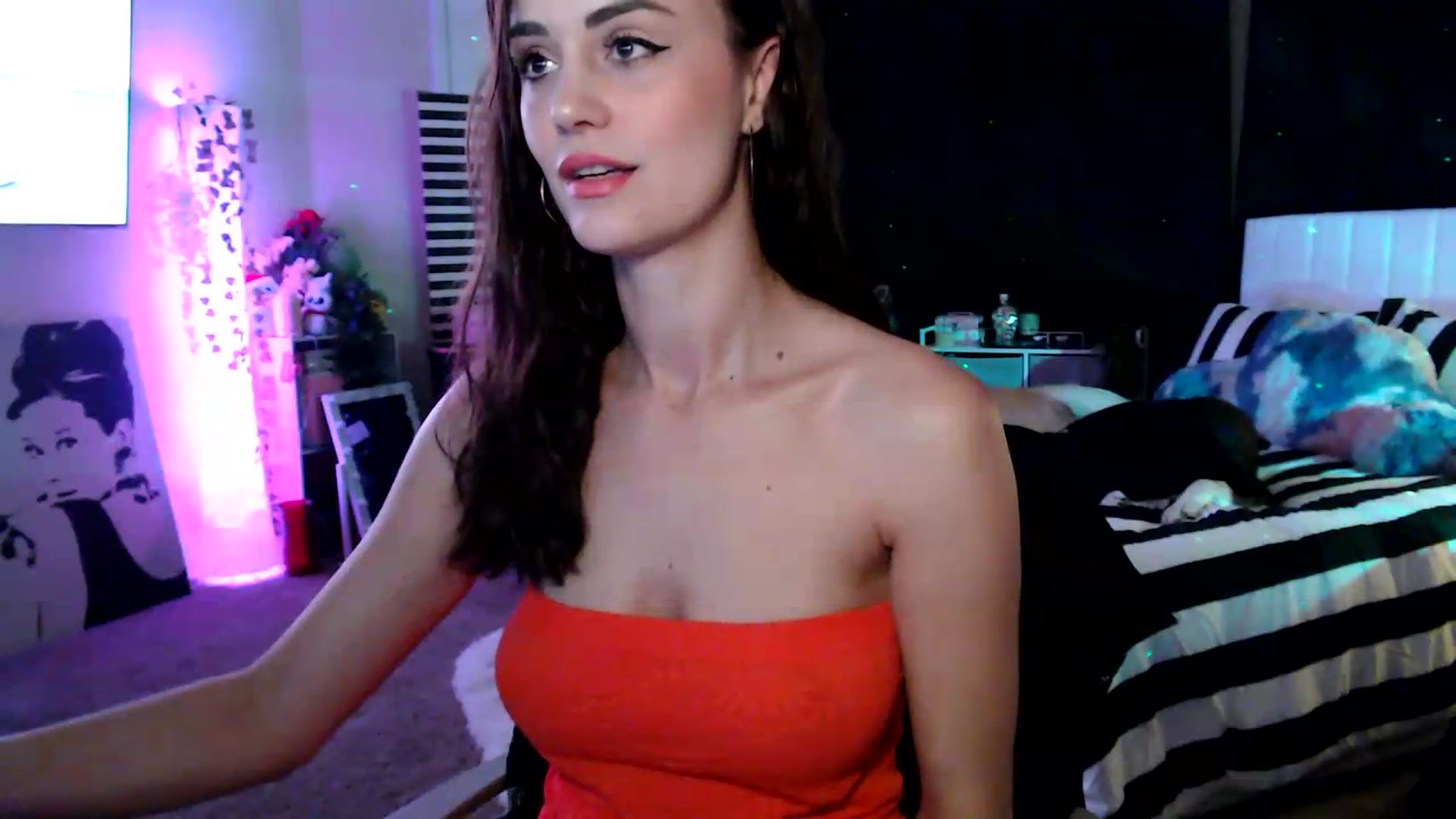 Gallery image thumbnail from HeidiKlumsy's myfreecams stream on, 06/16/2026, 24:47 image 13 of 20