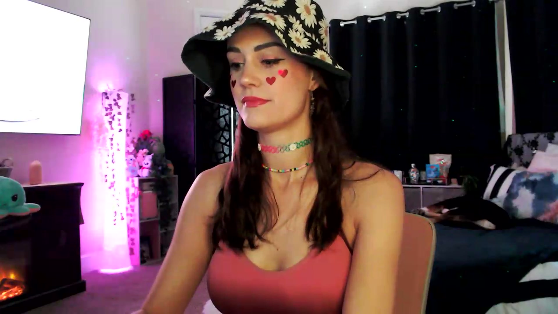 Gallery image thumbnail from HeidiKlumsy's myfreecams stream on, 06/18/2026, 23:43 image 7 of 20