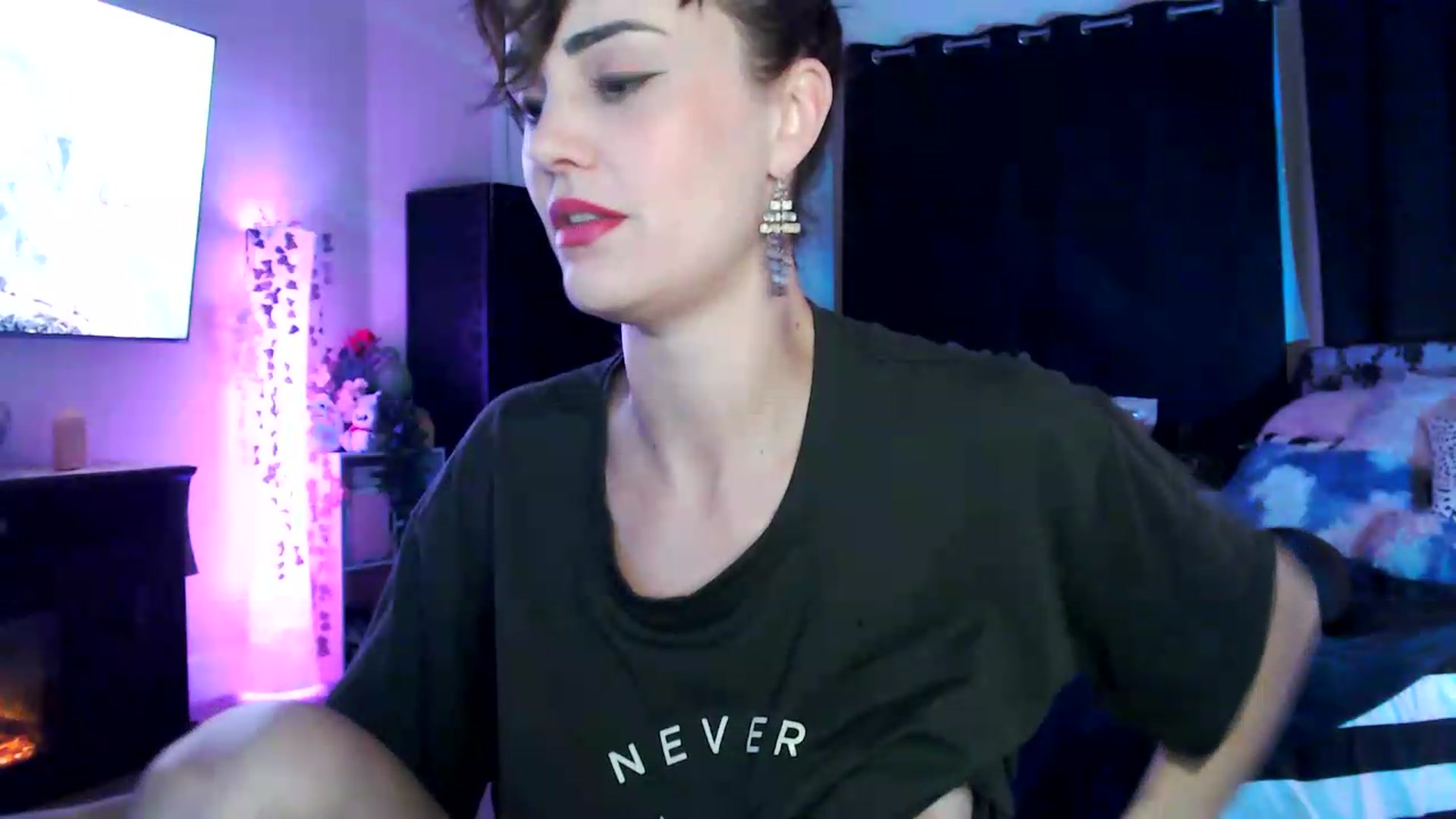 Gallery image thumbnail from HeidiKlumsy's myfreecams stream on, 06/19/2026, 04:20 image 4 of 20