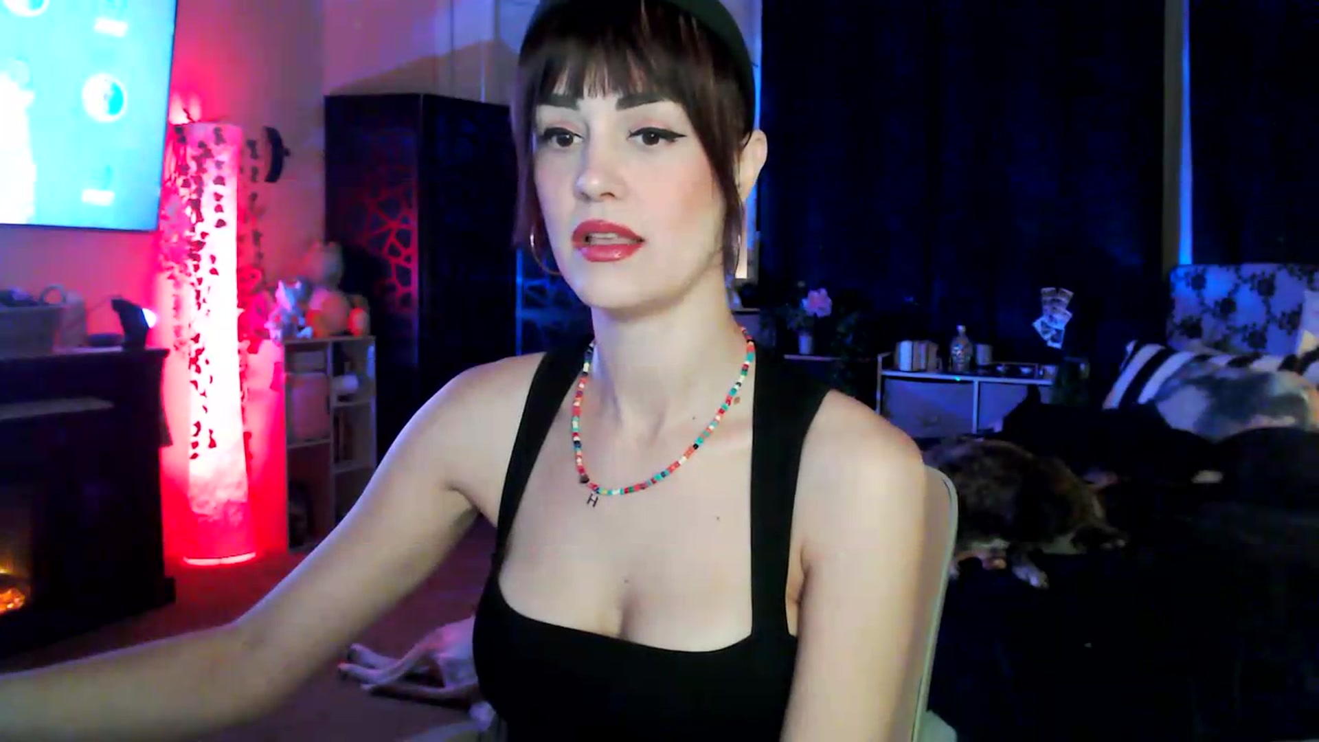Gallery image thumbnail from HeidiKlumsy's myfreecams stream on, 06/24/2026, 03:56 image 15 of 20