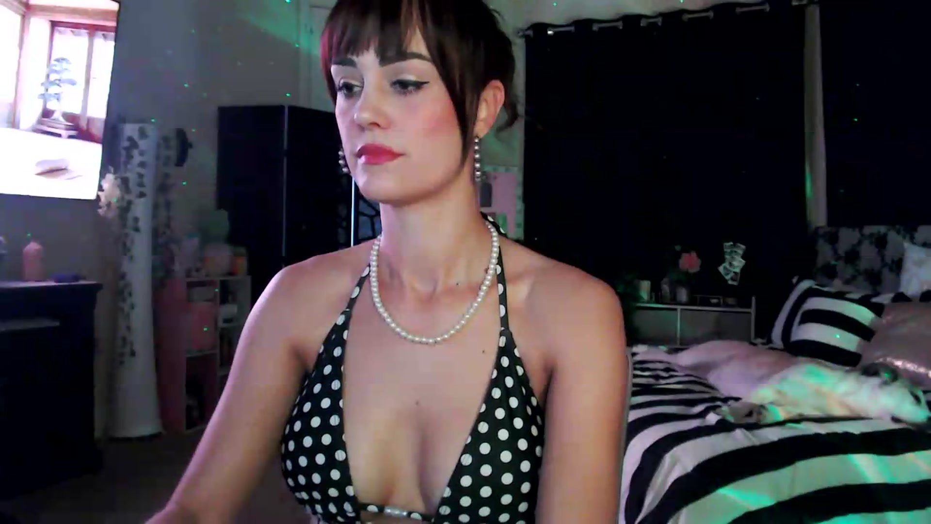 Gallery image thumbnail from HeidiKlumsy's myfreecams stream on, 06/25/2026, 01:33 image 5 of 20