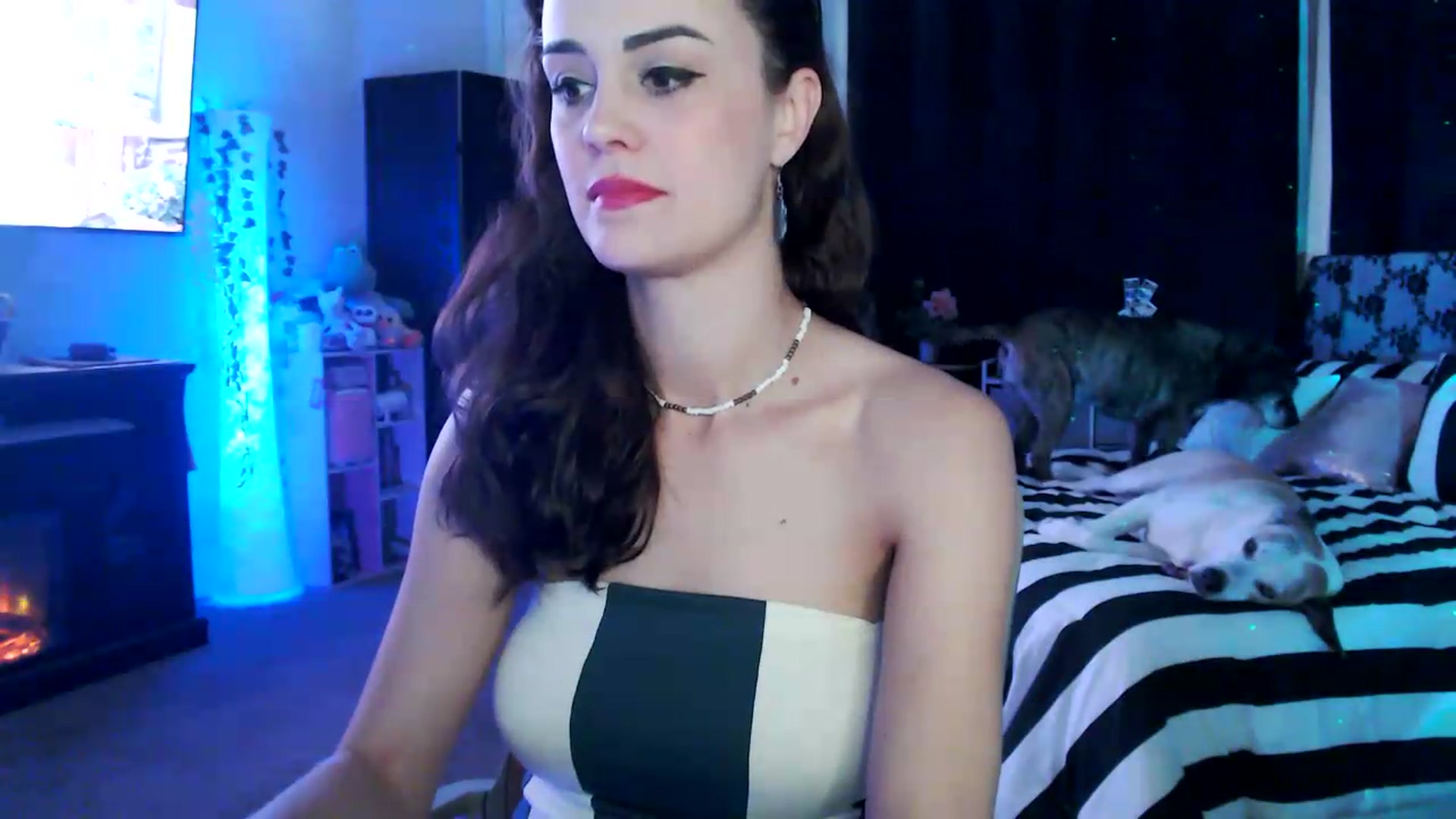 Gallery image thumbnail from HeidiKlumsy's myfreecams stream on, 06/30/2026, 24:04 image 3 of 20