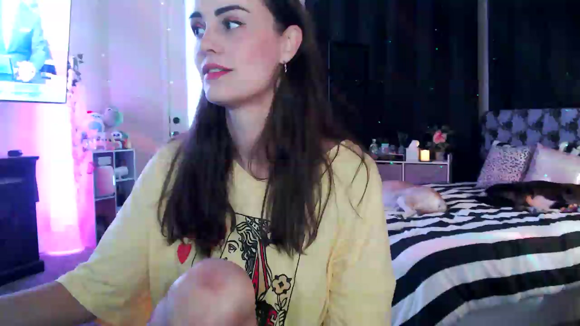 Gallery image thumbnail from HeidiKlumsy's myfreecams stream on, 07/15/2026, 22:34 image 5 of 20
