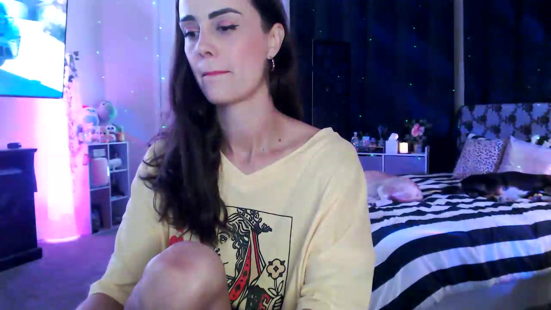 Gallery image thumbnail from HeidiKlumsy's myfreecams stream on, 07/15/2026, 22:34 image 14 of 20