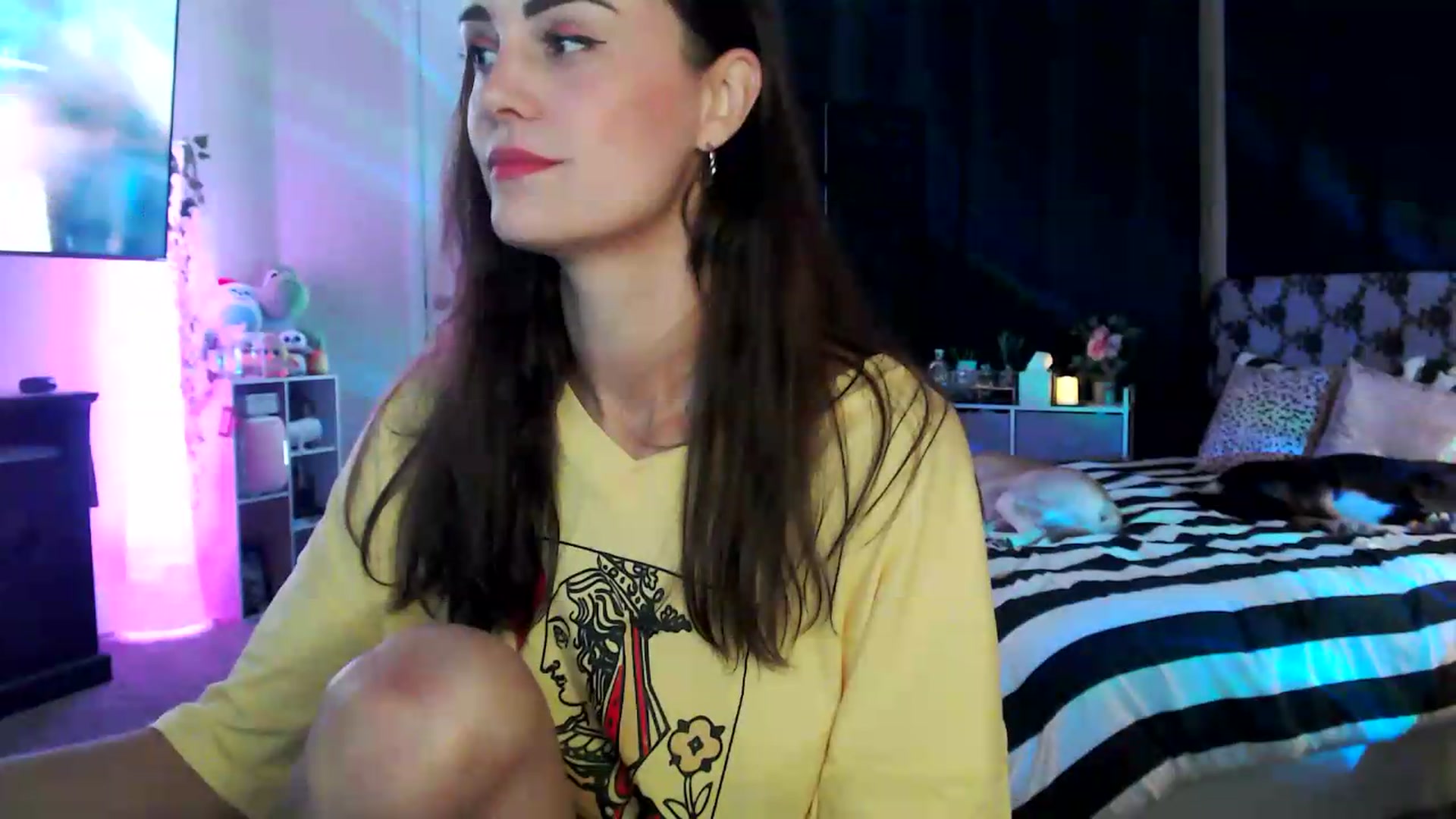 Gallery image thumbnail from HeidiKlumsy's myfreecams stream on, 07/15/2026, 22:34 image 3 of 20
