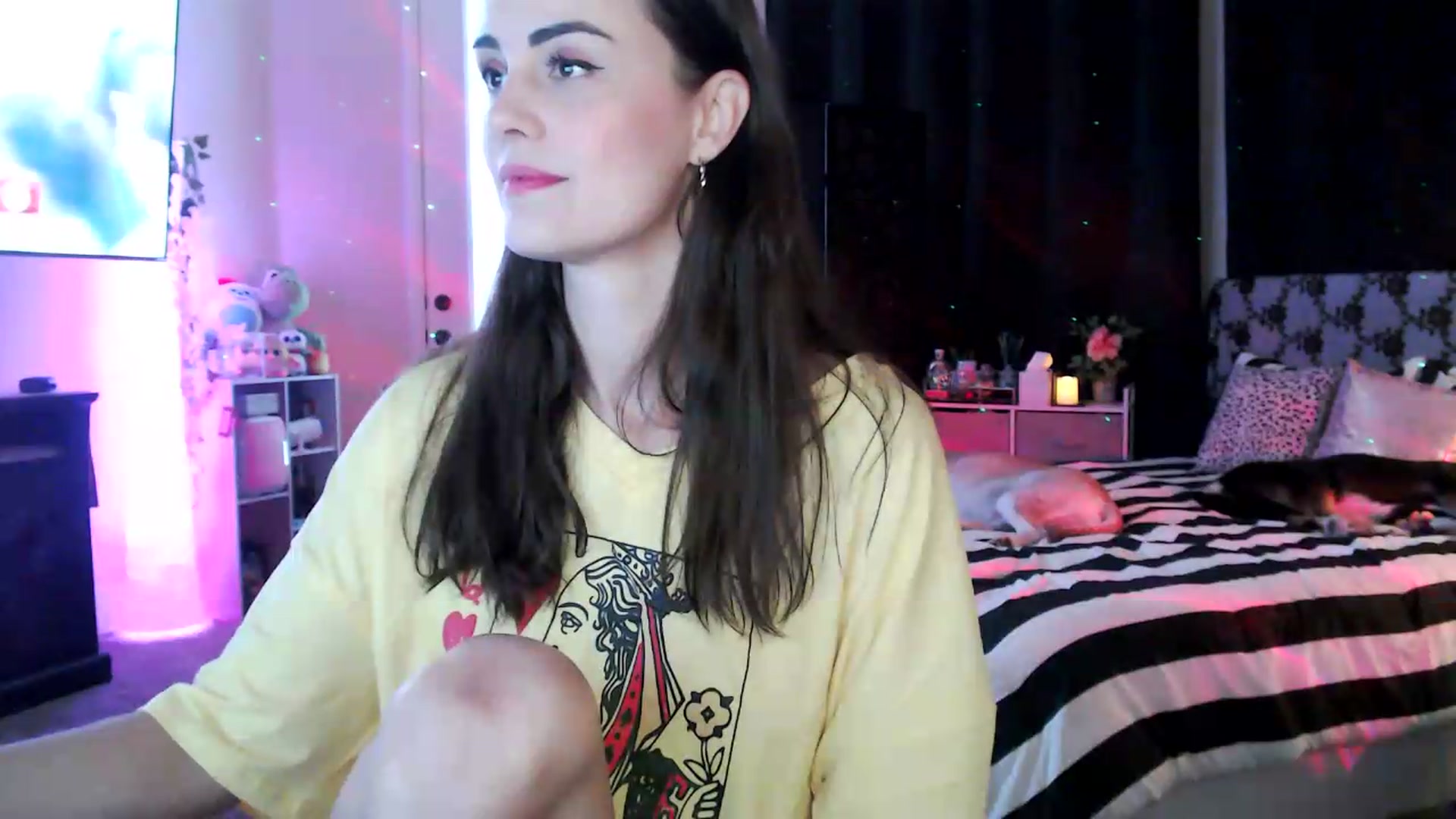 Gallery image thumbnail from HeidiKlumsy's myfreecams stream on, 07/15/2026, 22:34 image 8 of 20