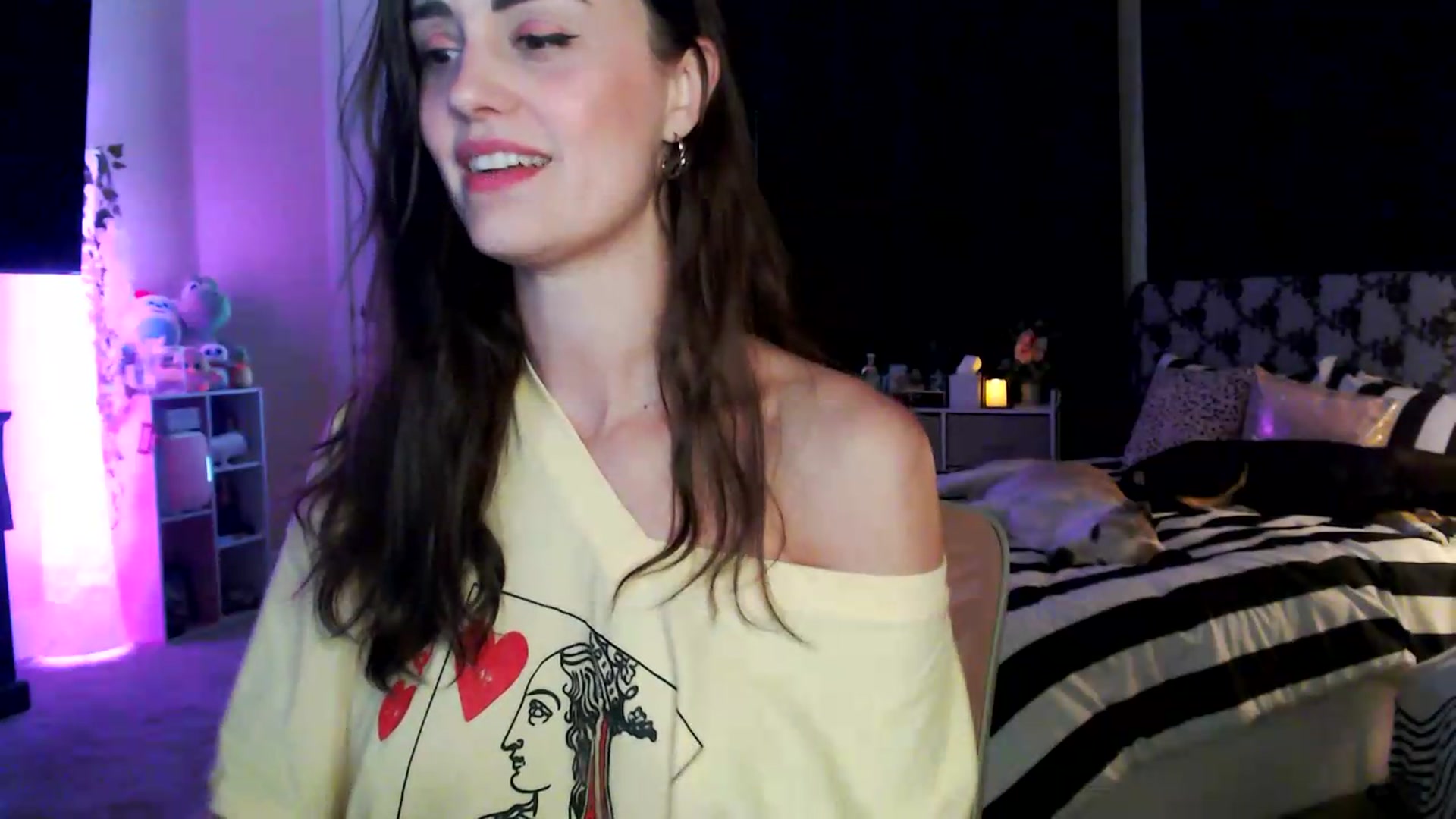Gallery image thumbnail from HeidiKlumsy's myfreecams stream on, 07/16/2026, 24:09 image 9 of 20