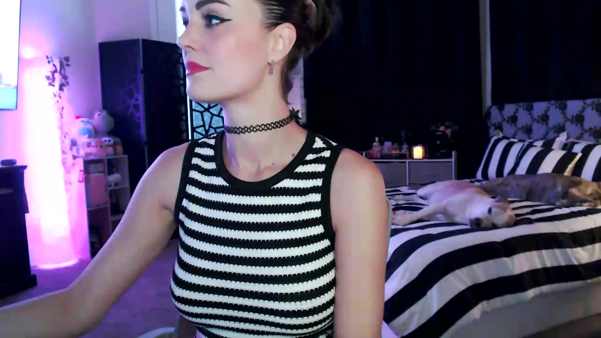 Gallery image thumbnail from HeidiKlumsy's myfreecams stream on, 07/16/2026, 23:09 image 17 of 20