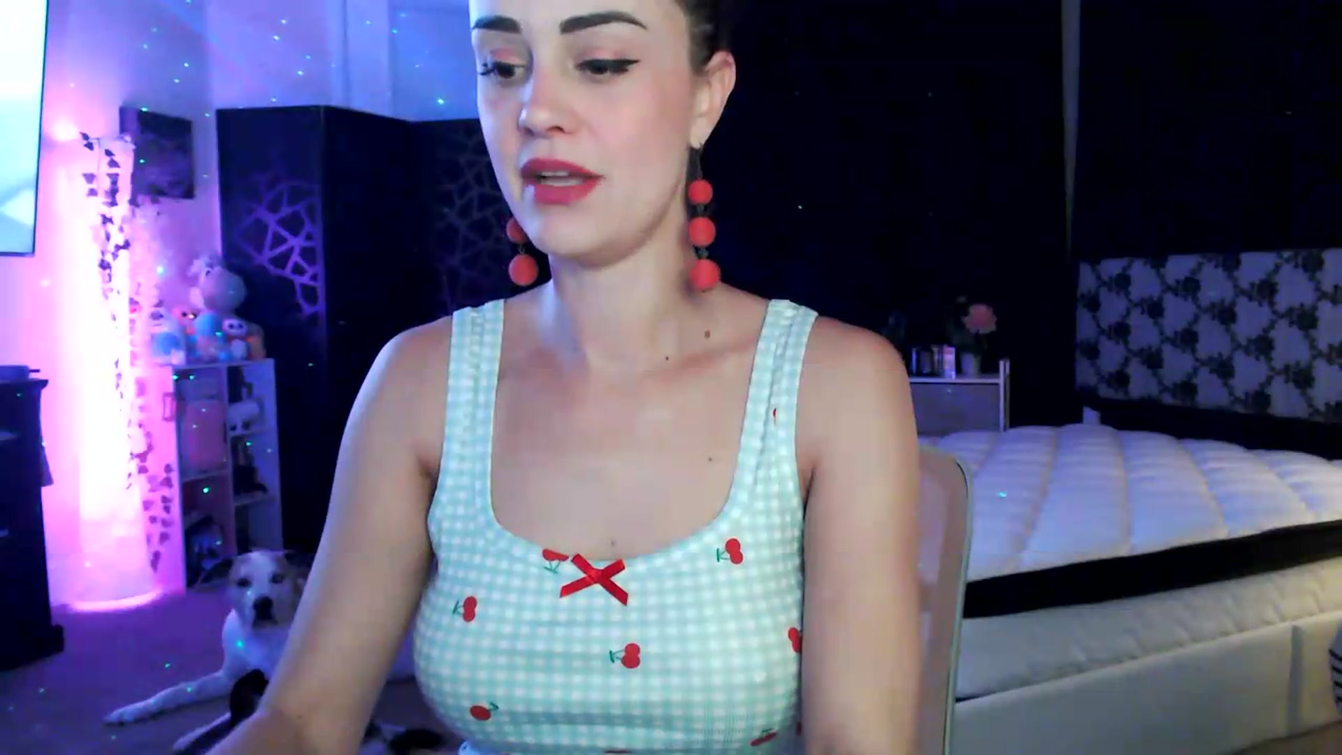 Gallery image thumbnail from HeidiKlumsy's myfreecams stream on, 07/22/2026, 03:05 image 4 of 20