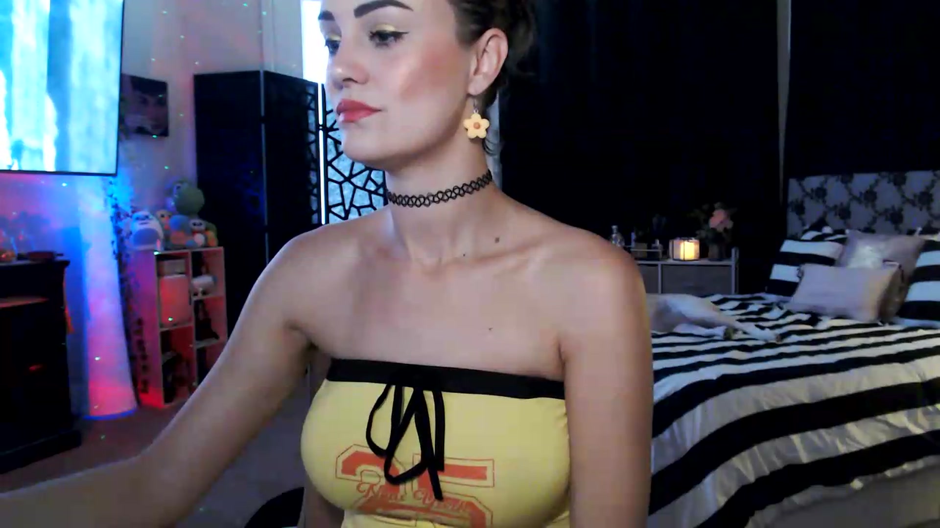 Gallery image thumbnail from HeidiKlumsy's myfreecams stream on, 07/22/2026, 22:29 image 20 of 20