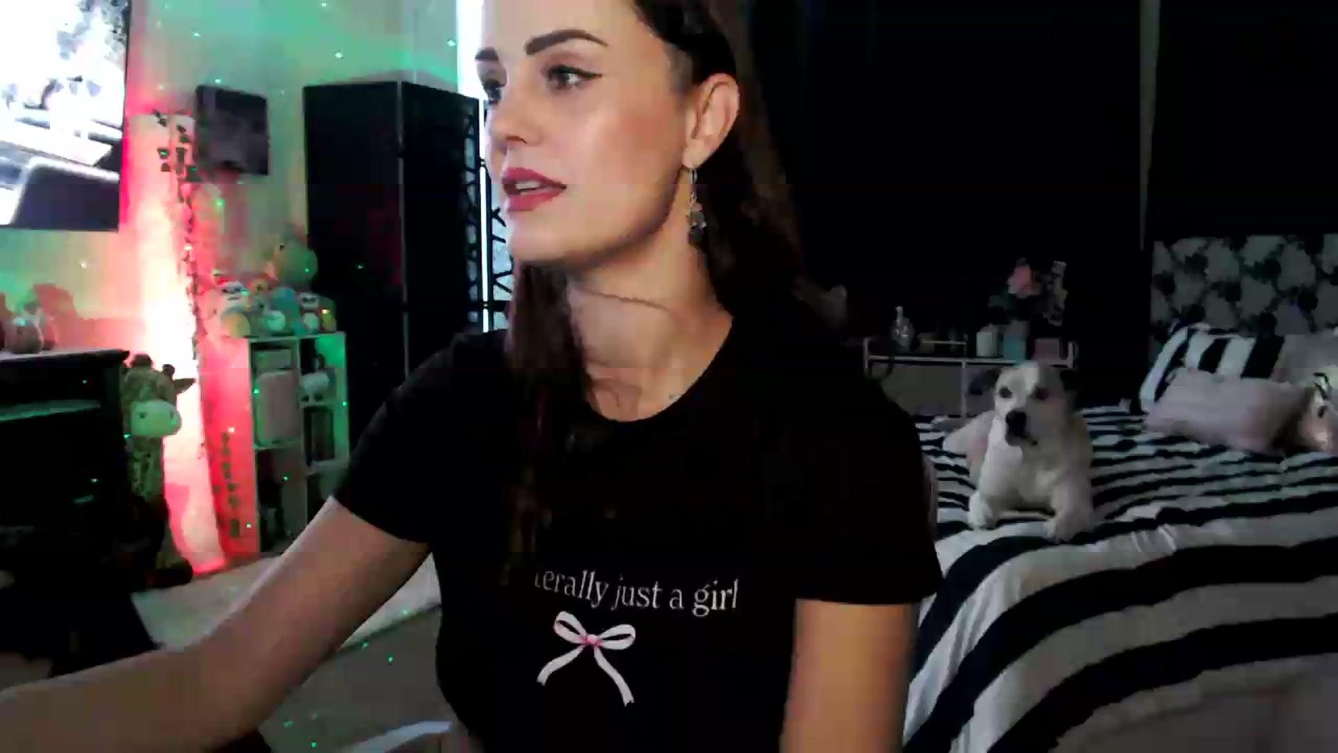 Gallery image thumbnail from HeidiKlumsy's myfreecams stream on, 07/27/2026, 21:49 image 14 of 20