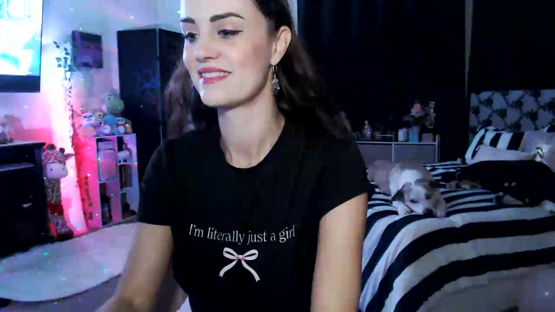 Gallery image thumbnail from HeidiKlumsy's myfreecams stream on, 07/27/2026, 21:49 image 10 of 20