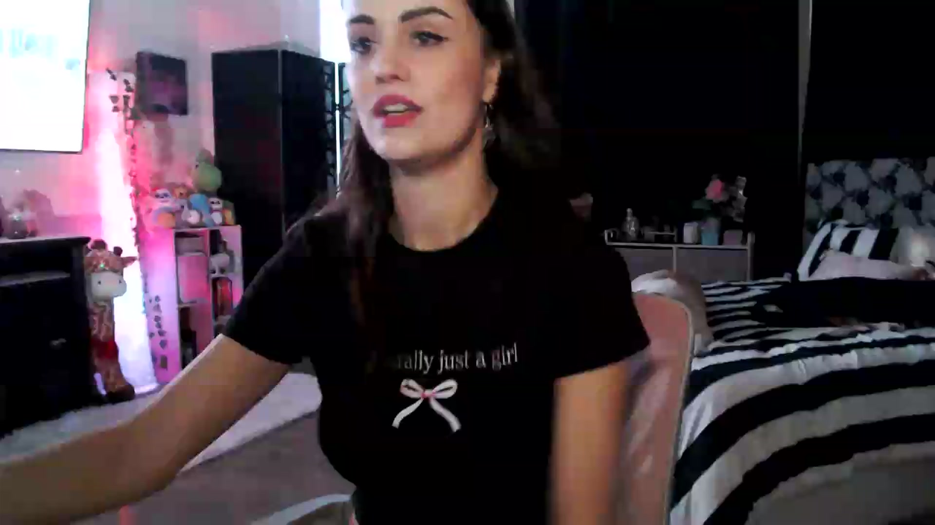 Gallery image thumbnail from HeidiKlumsy's myfreecams stream on, 07/27/2026, 22:58 image 19 of 20