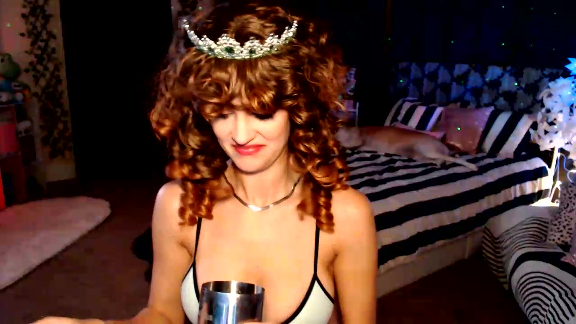 Gallery image thumbnail from HeidiKlumsy's myfreecams stream on, 07/28/2026, 03:44 image 19 of 20