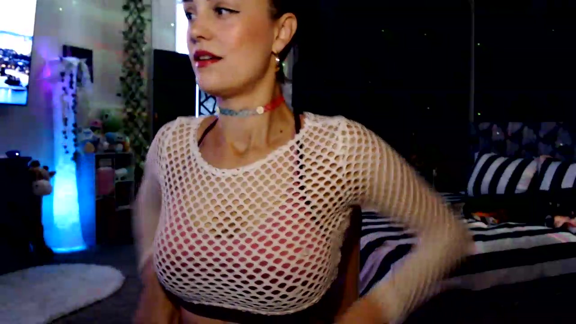 Gallery image thumbnail from HeidiKlumsy's myfreecams stream on, 07/28/2026, 20:20 image 12 of 20