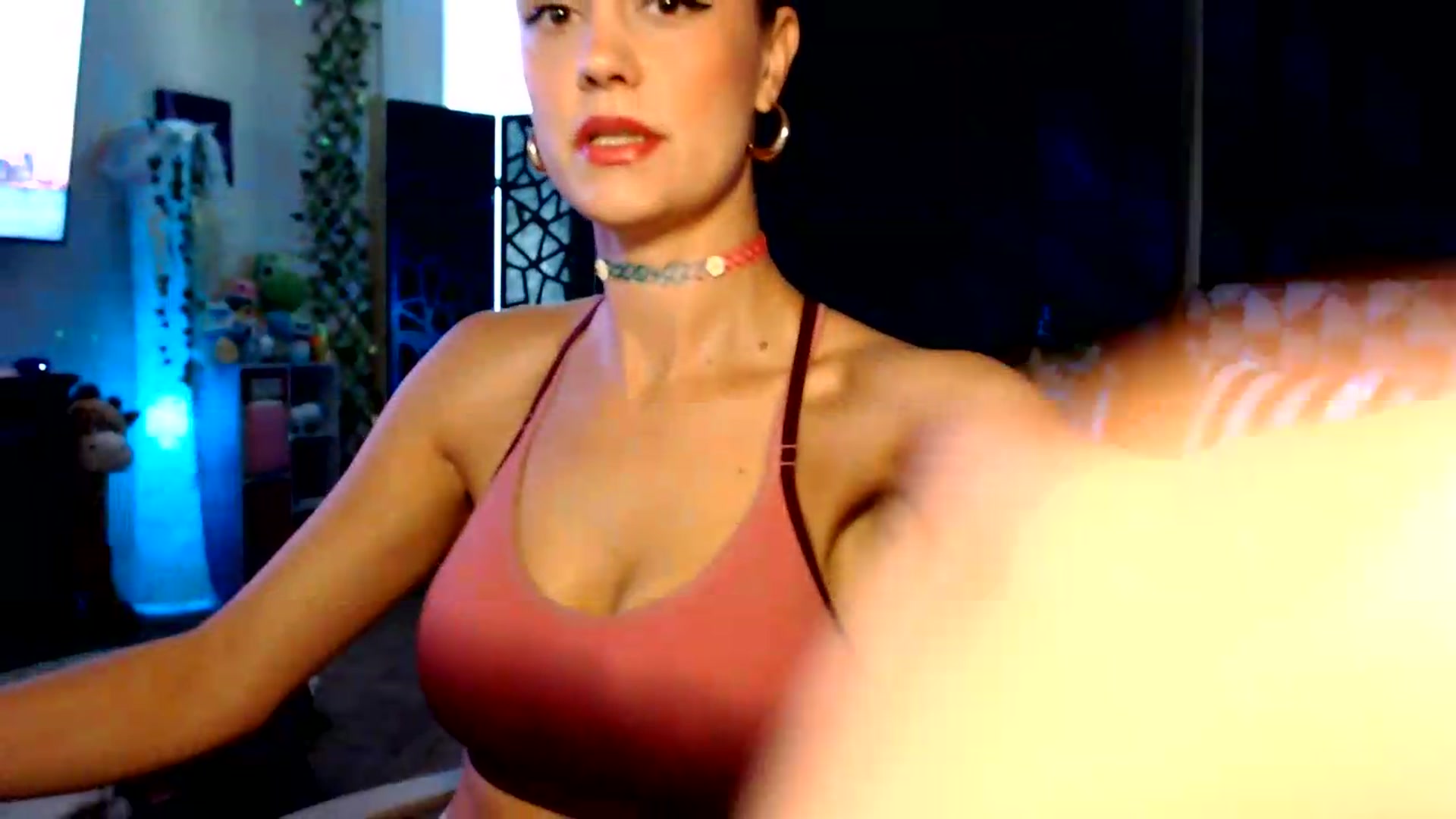 Gallery image thumbnail from HeidiKlumsy's myfreecams stream on, 07/28/2026, 20:34 image 18 of 20