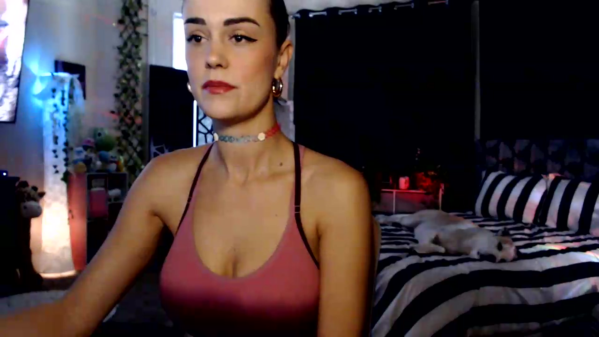 Gallery image thumbnail from HeidiKlumsy's myfreecams stream on, 07/28/2026, 21:20 image 3 of 20