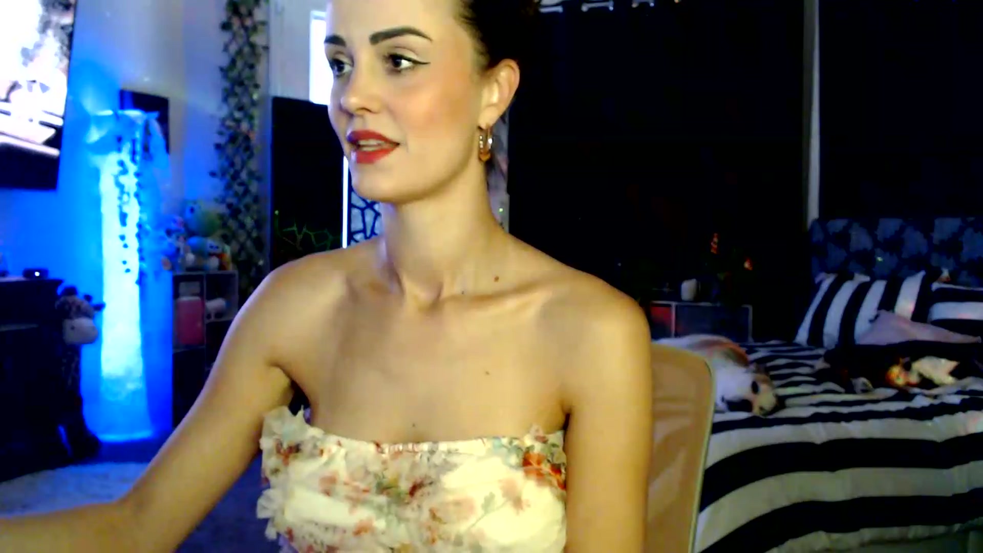 Gallery image thumbnail from HeidiKlumsy's myfreecams stream on, 07/30/2026, 22:31 image 20 of 20