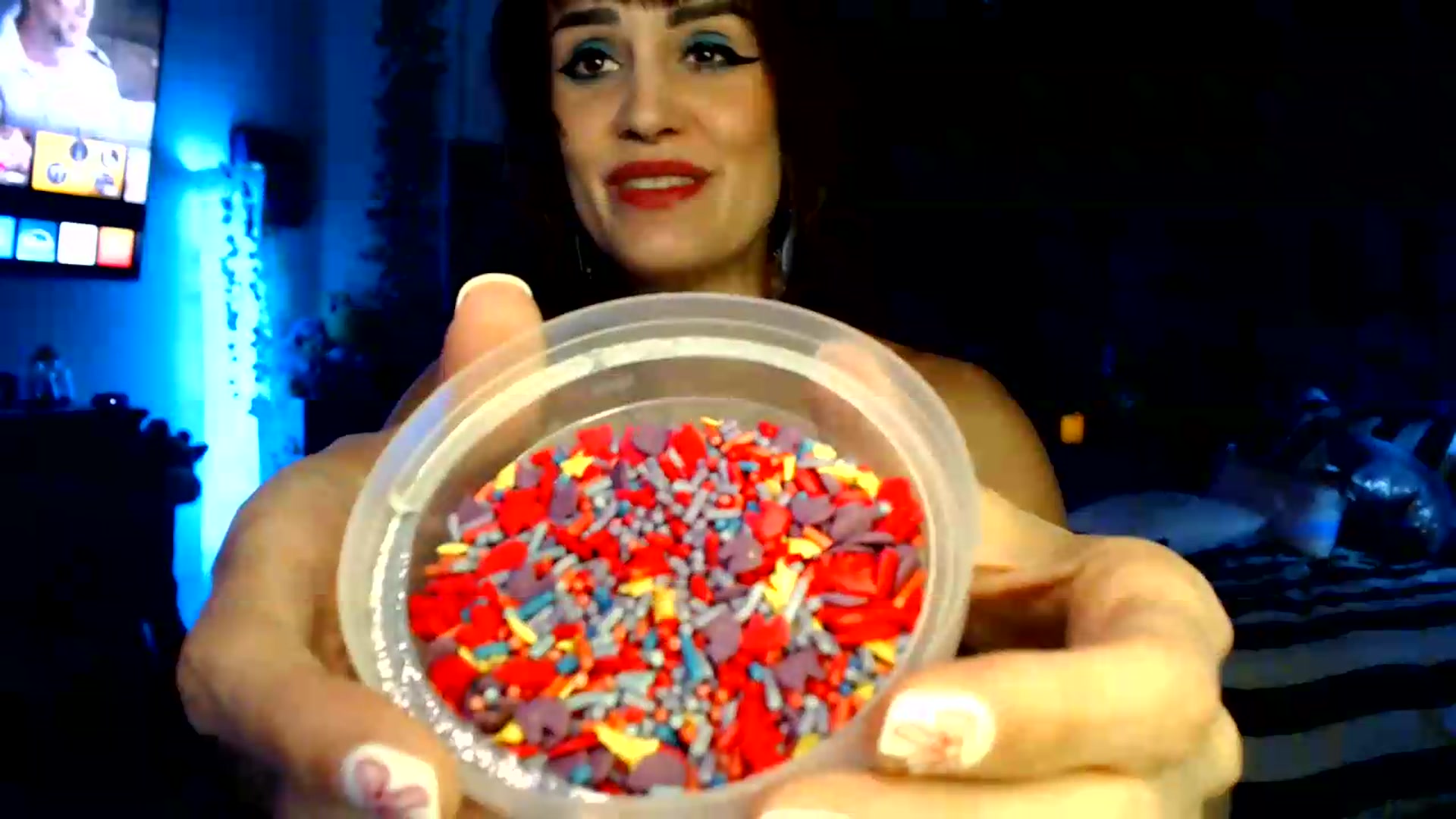 Gallery image thumbnail from HeidiKlumsy's myfreecams stream on, 07/31/2026, 05:50 image 17 of 20