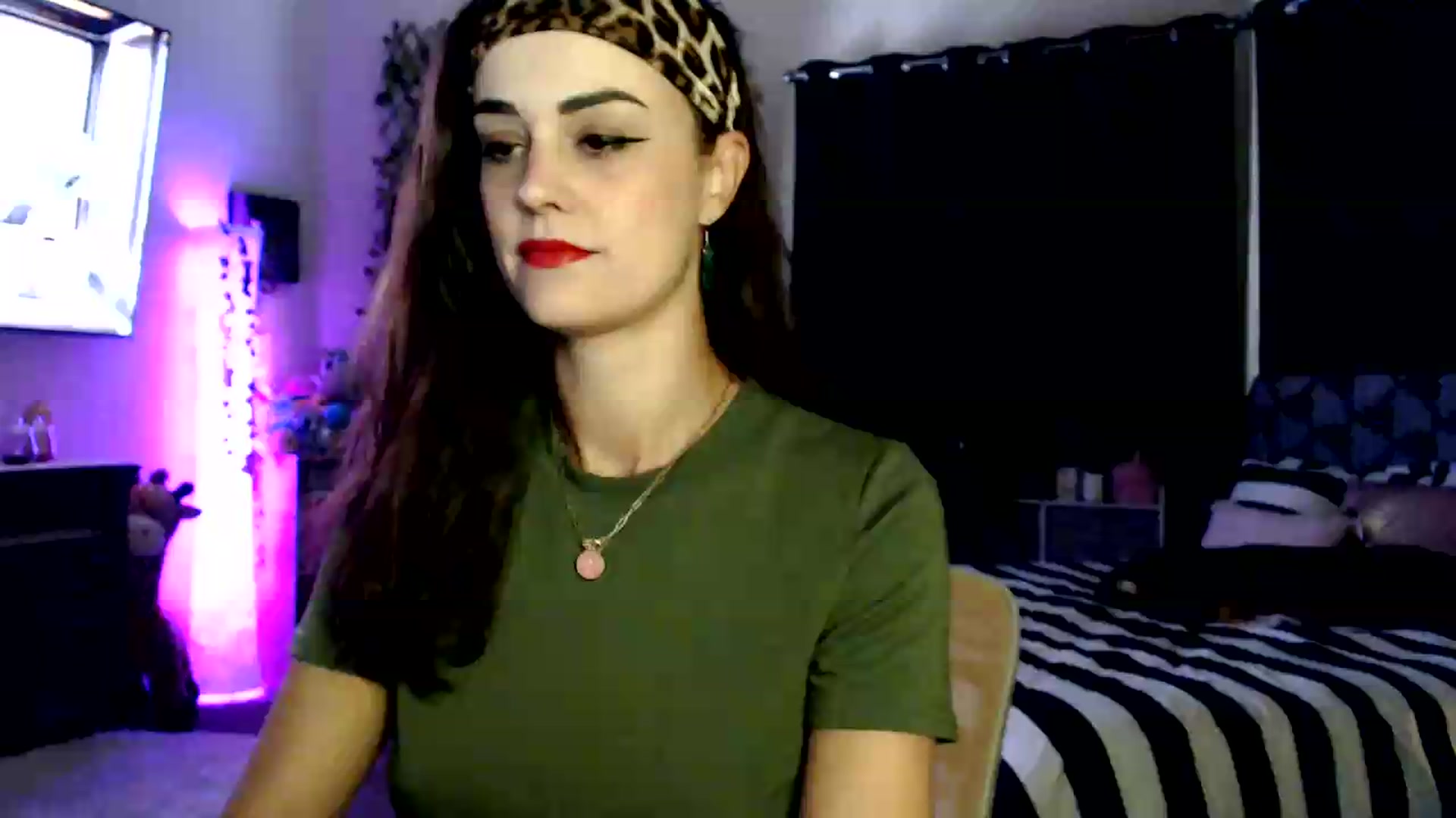 Gallery image thumbnail from HeidiKlumsy's myfreecams stream on, 08/10/2026, 23:49 image 5 of 20