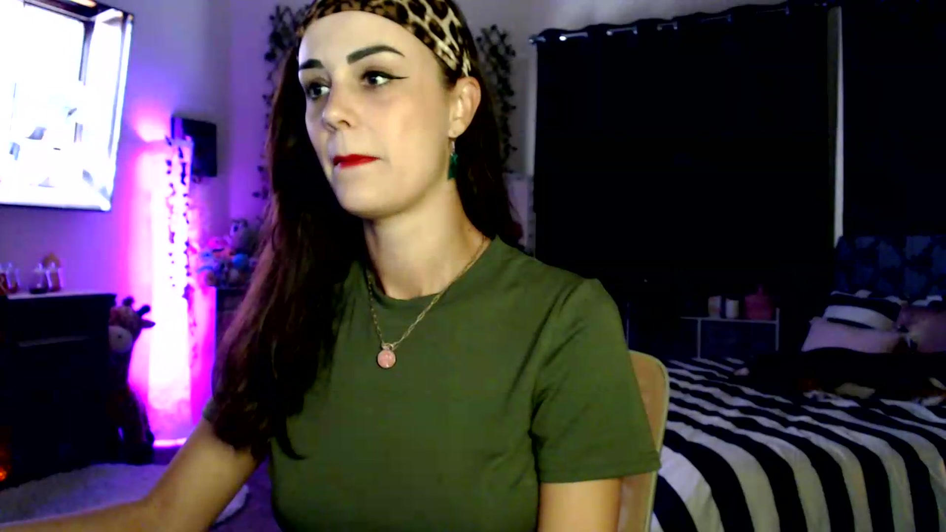 Gallery image thumbnail from HeidiKlumsy's myfreecams stream on, 08/10/2026, 23:49 image 19 of 20