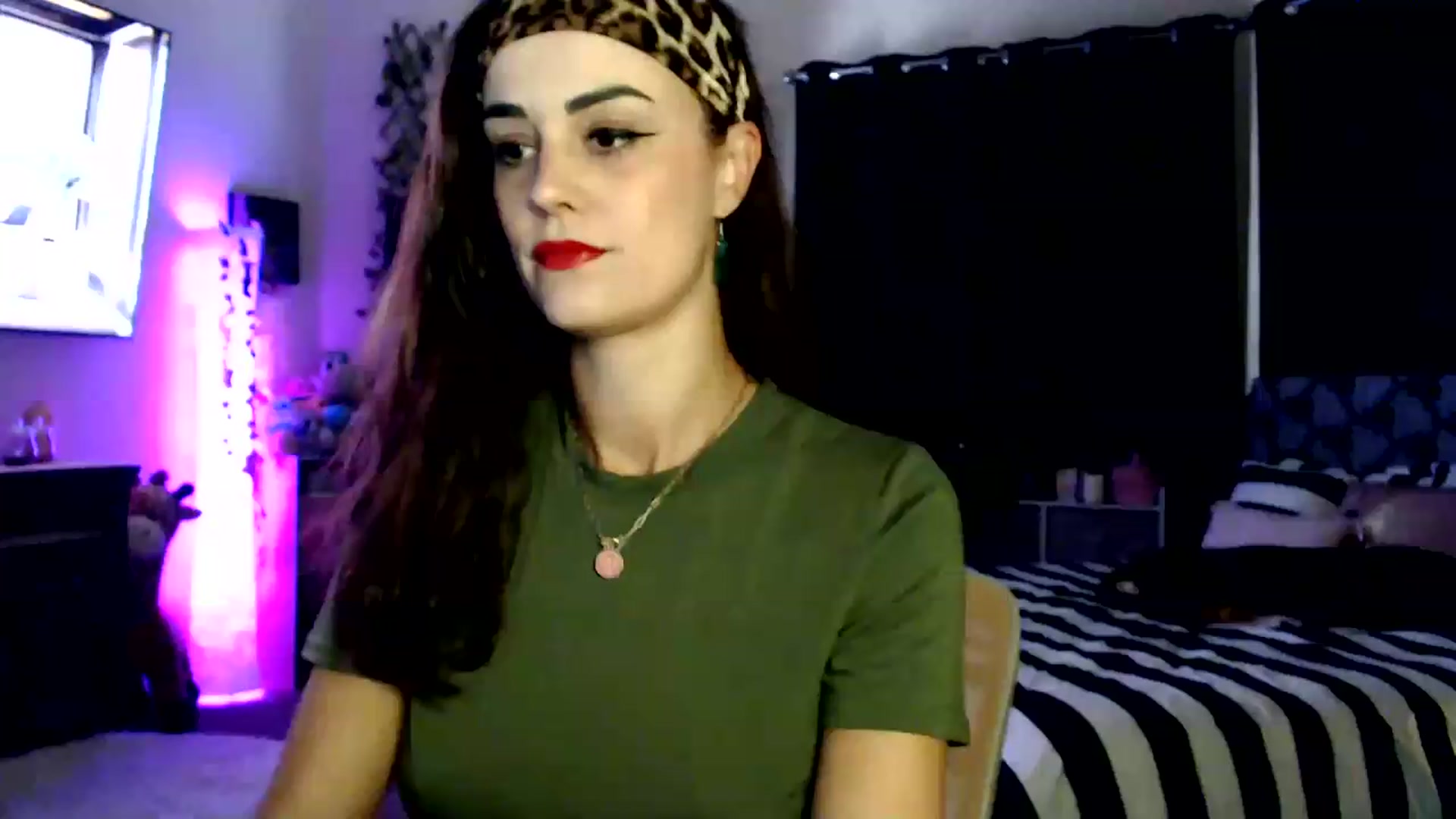 Gallery image thumbnail from HeidiKlumsy's myfreecams stream on, 08/10/2026, 23:49 image 4 of 20