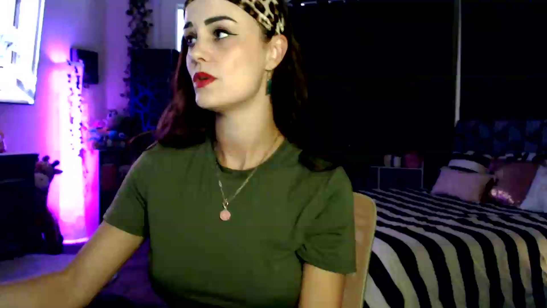 Gallery image thumbnail from HeidiKlumsy's myfreecams stream on, 08/11/2026, 24:35 image 4 of 20