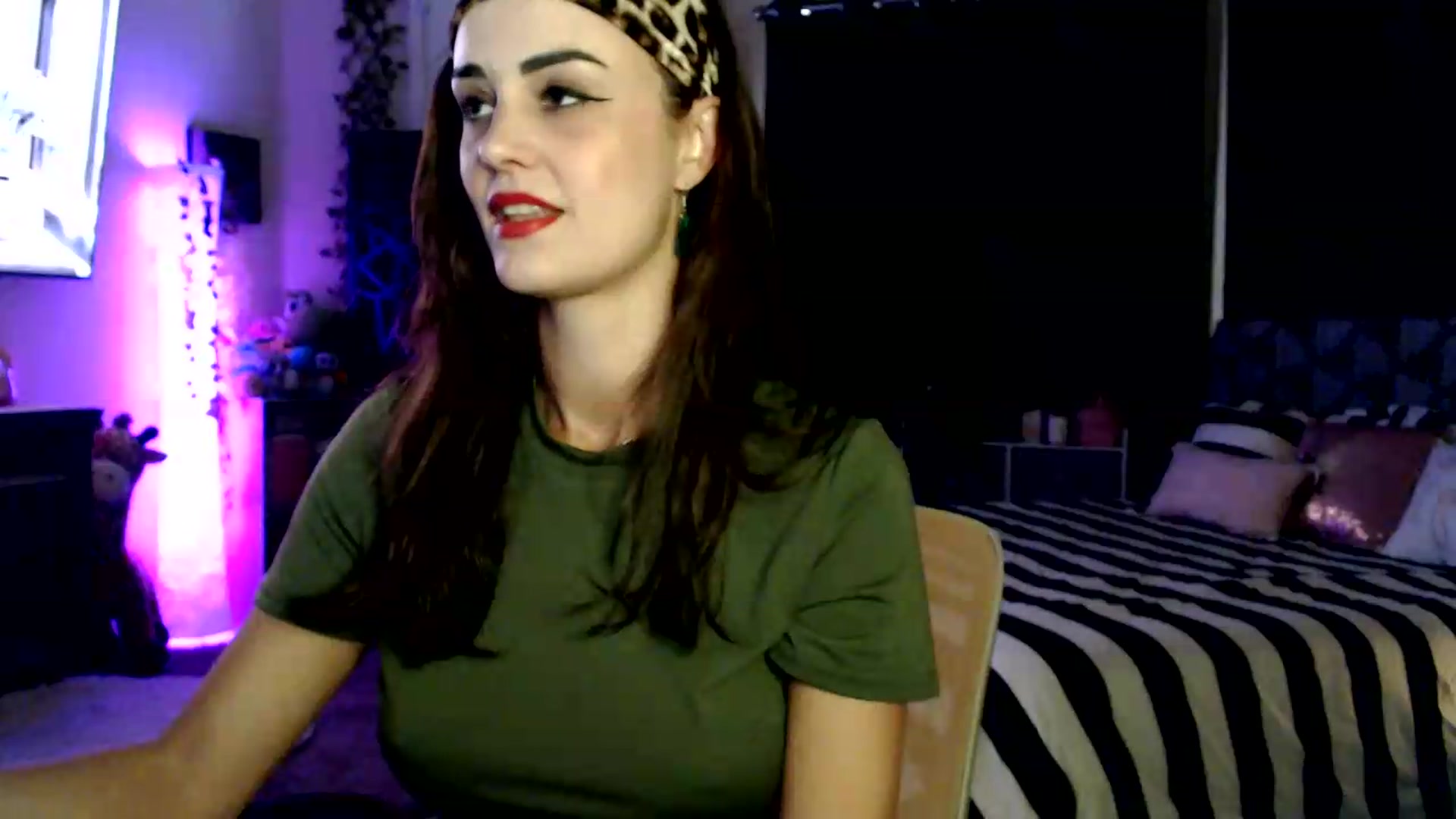 Gallery image thumbnail from HeidiKlumsy's myfreecams stream on, 08/11/2026, 24:35 image 3 of 20