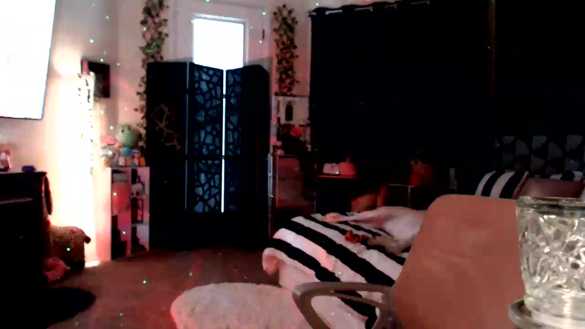 Gallery image thumbnail from HeidiKlumsy's myfreecams stream on, 08/21/2026, 22:56 image 11 of 20