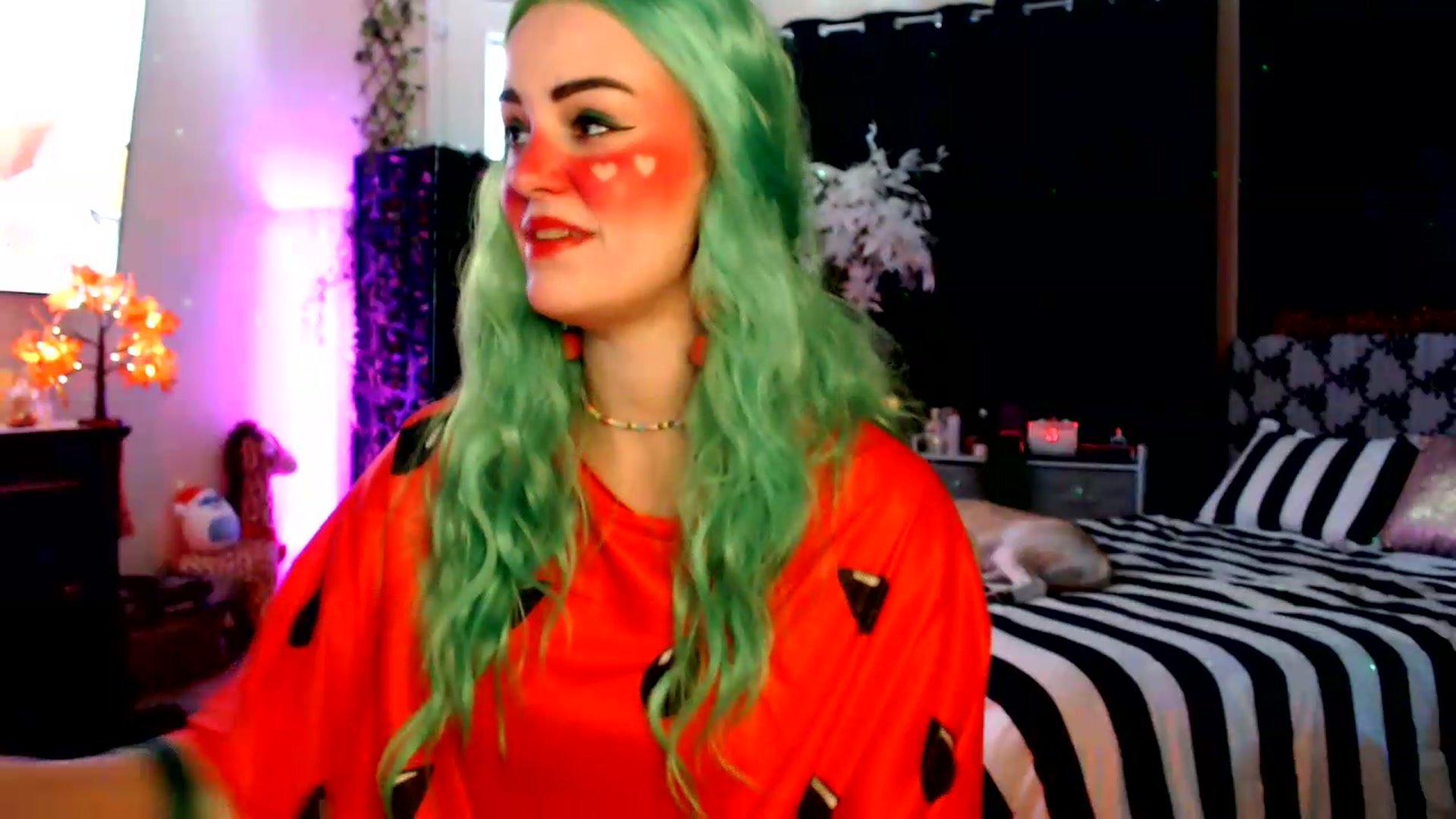 Gallery image thumbnail from HeidiKlumsy's myfreecams stream on, 09/01/2026, 20:29 image 6 of 20