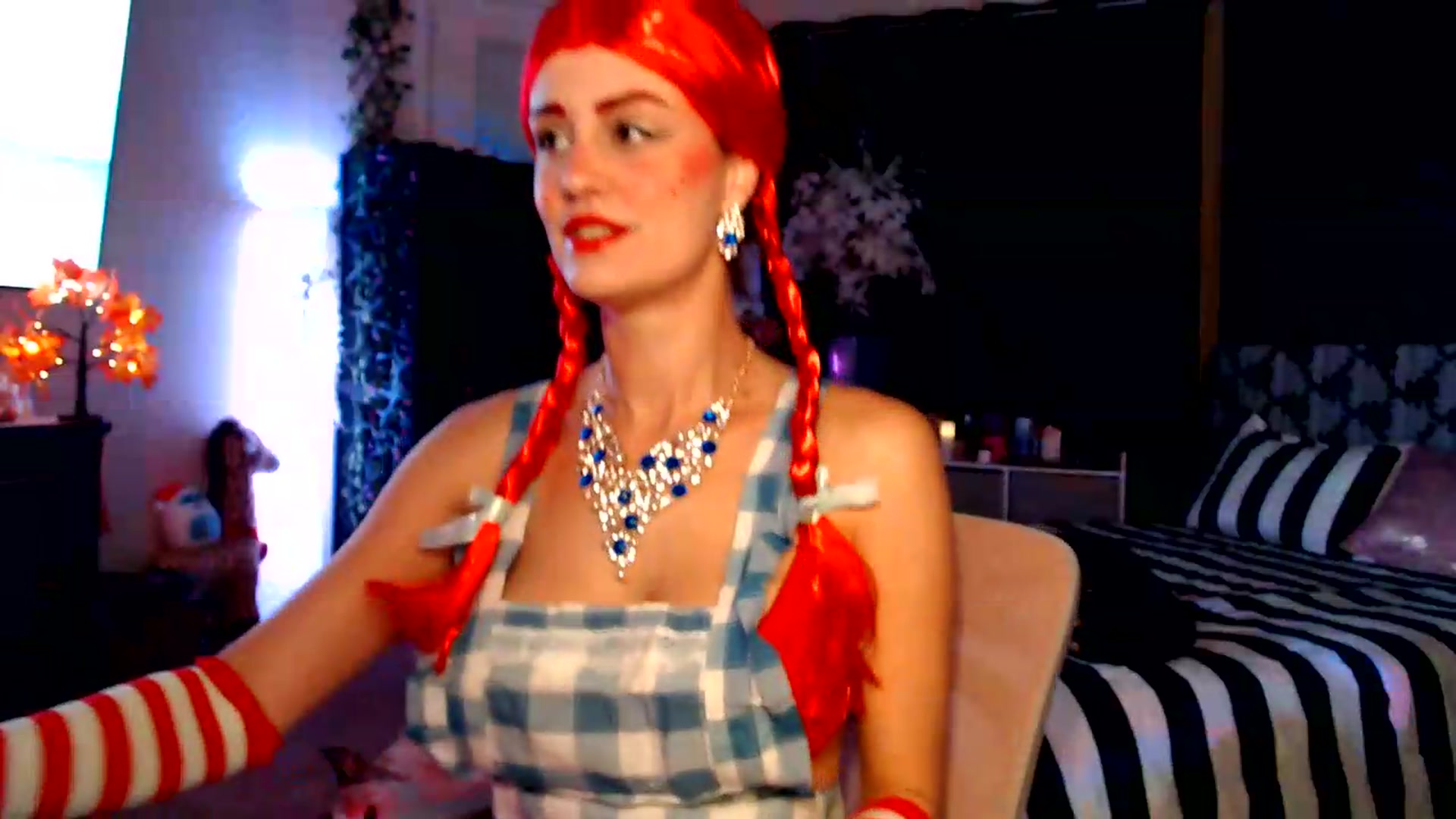 Gallery image thumbnail from HeidiKlumsy's myfreecams stream on, 09/02/2026, 05:45 image 7 of 20