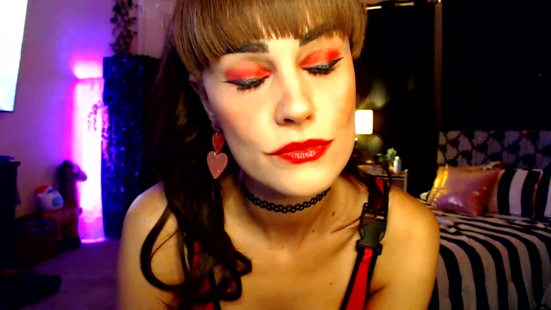 Gallery image thumbnail from HeidiKlumsy's myfreecams stream on, 09/04/2026, 03:03 image 12 of 20
