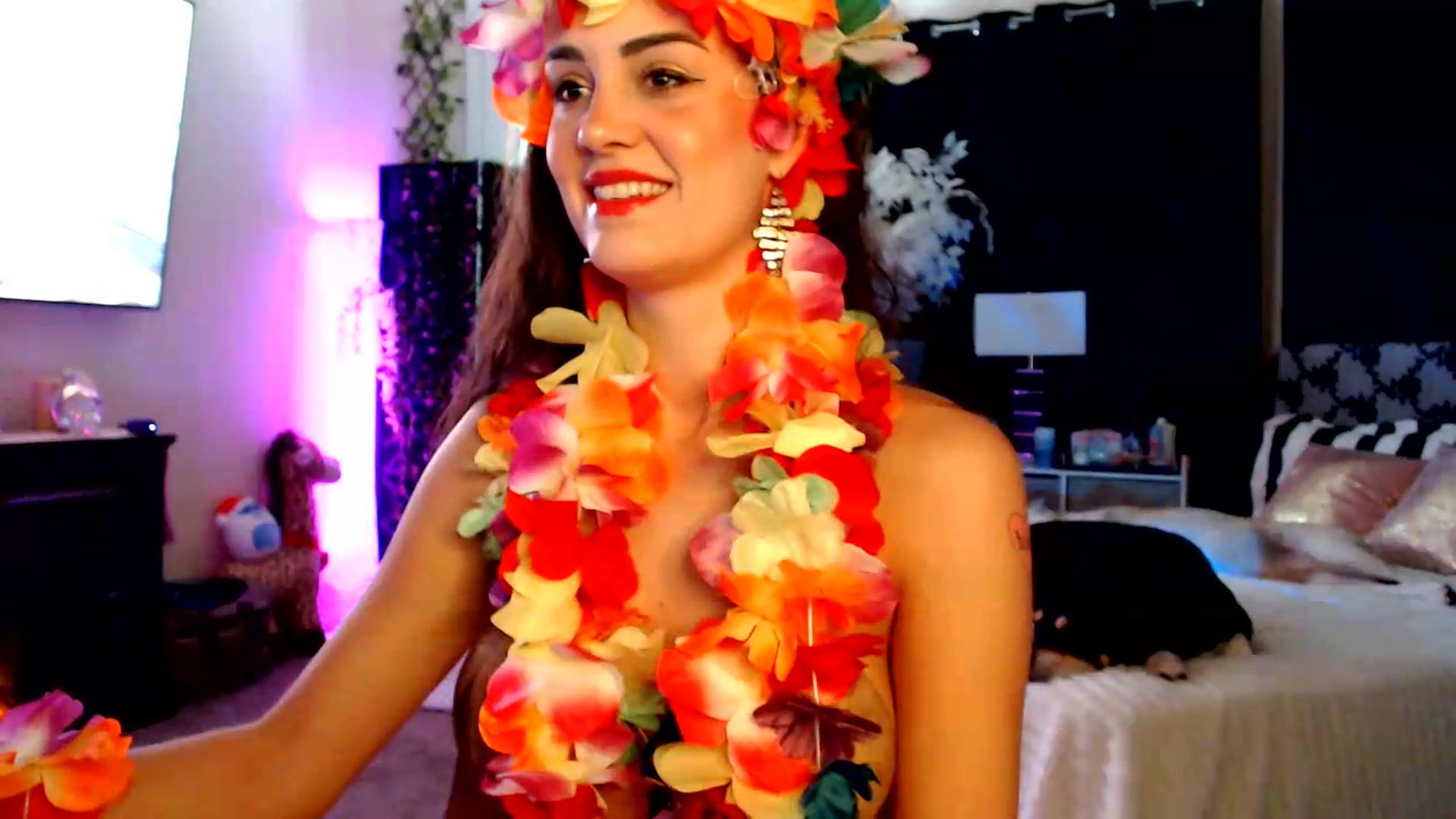 Gallery image thumbnail from HeidiKlumsy's myfreecams stream on, 09/09/2026, 22:16 image 2 of 20
