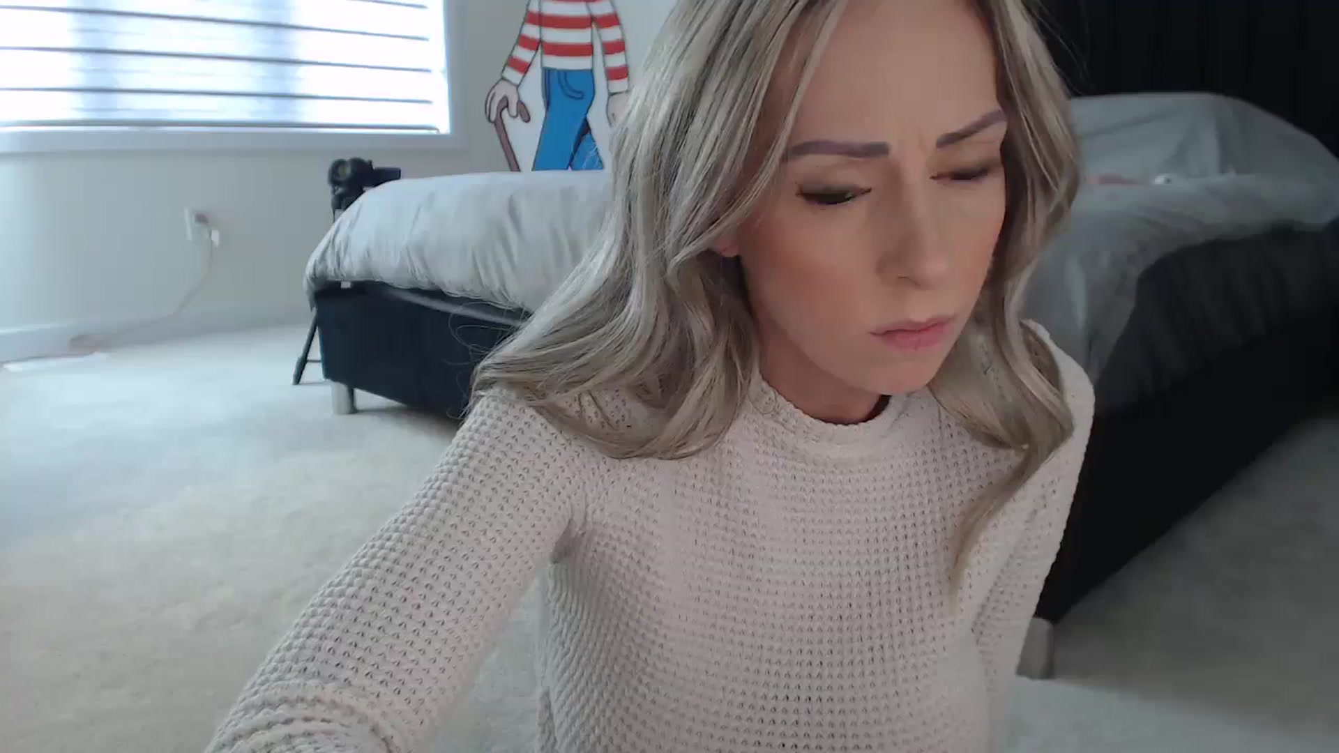Gallery image thumbnail from Heidi_Wow's myfreecams stream on, 12/14/2023, 19:08 image 9 of 20