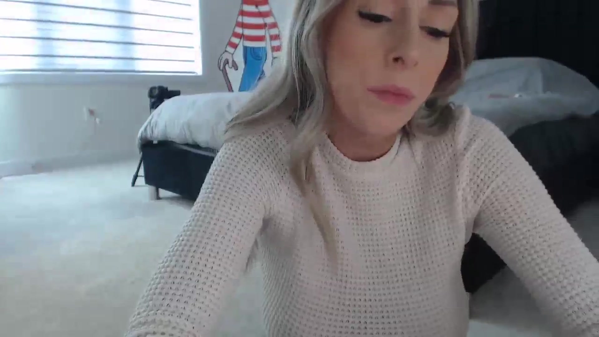 Gallery image thumbnail from Heidi_Wow's myfreecams stream on, 12/14/2023, 19:08 image 5 of 20