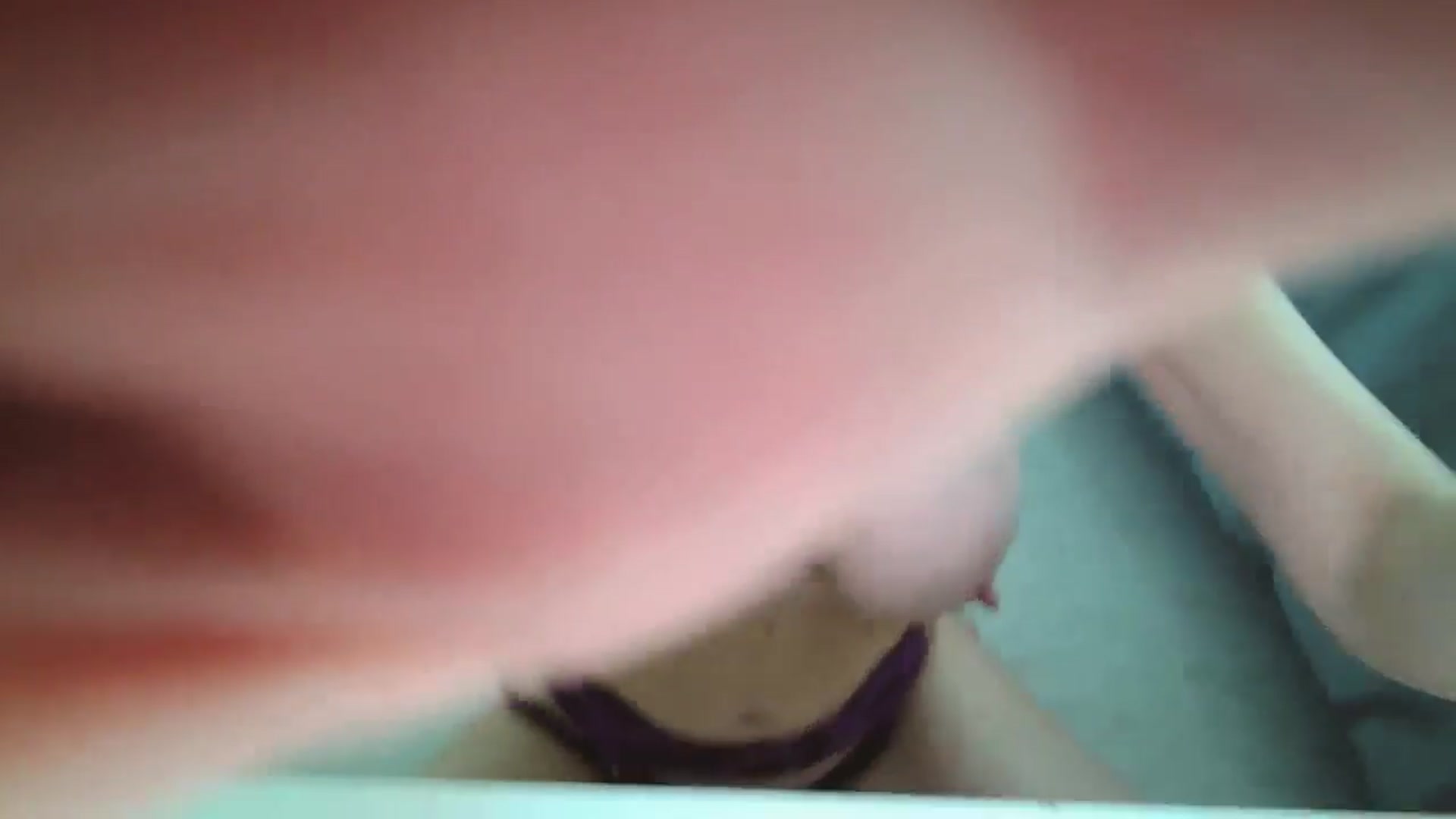 Gallery image thumbnail from Heidi_Wow's myfreecams stream on, 05/09/2024, 24:59 image 9 of 20
