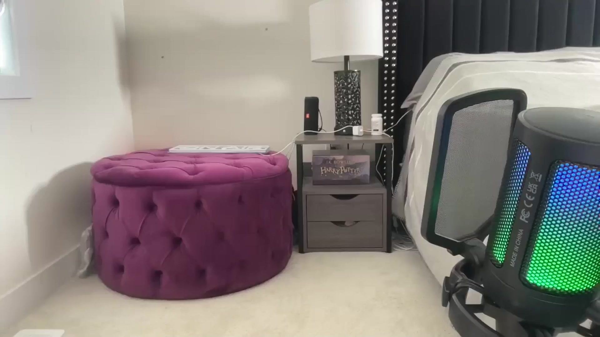 Gallery image thumbnail from Heidi_Wow's myfreecams stream on, 08/17/2025, 19:15 image 16 of 20